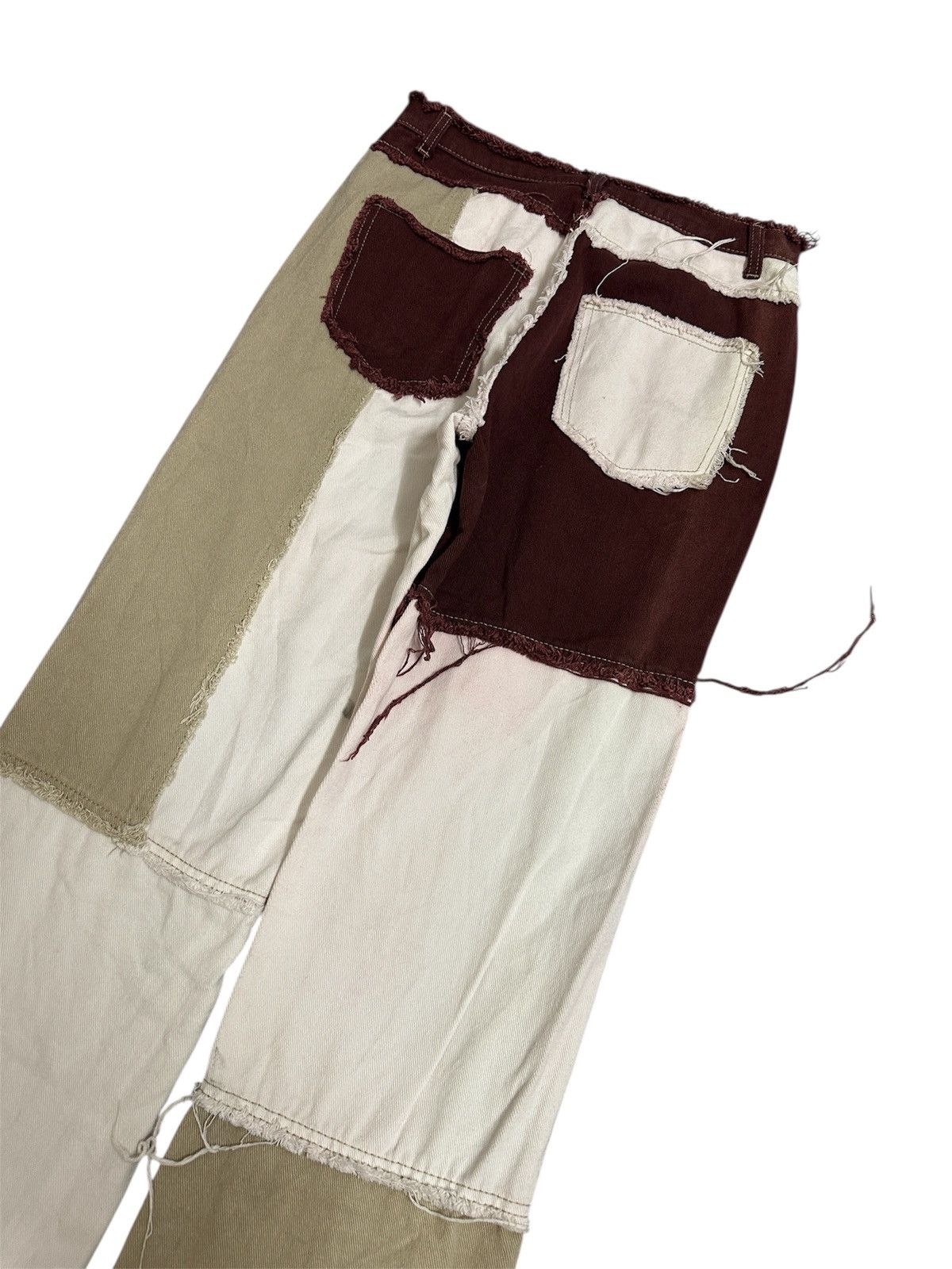 Designer × Shein SHEIN Women Distressed Denim Size US 29 - 6 Thumbnail