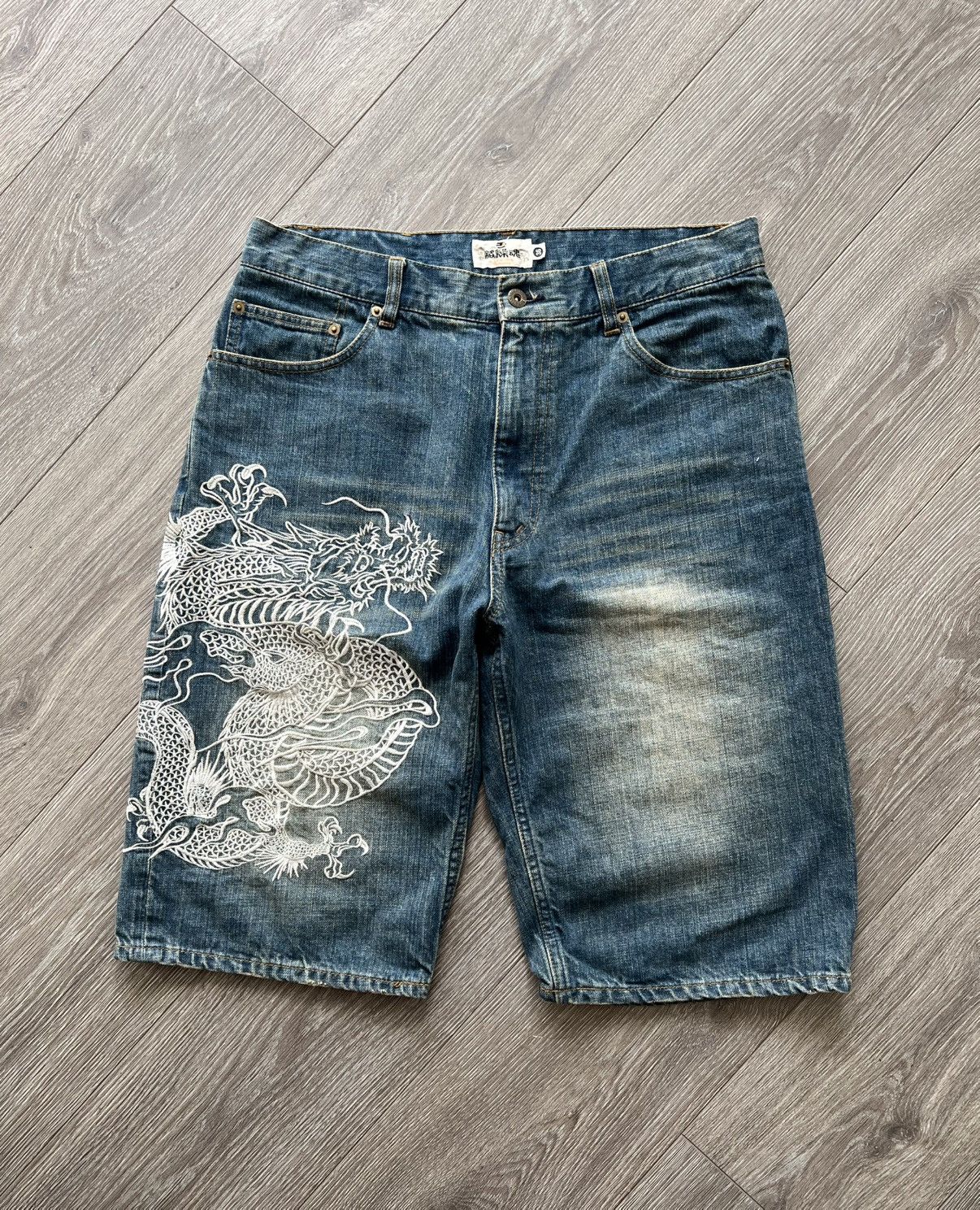 Japanese Brand Vintage Japanese Denim Shorts Dragon Embroidery Samurai Soul Size US 36 / EU 52 - 2 Thumbnail