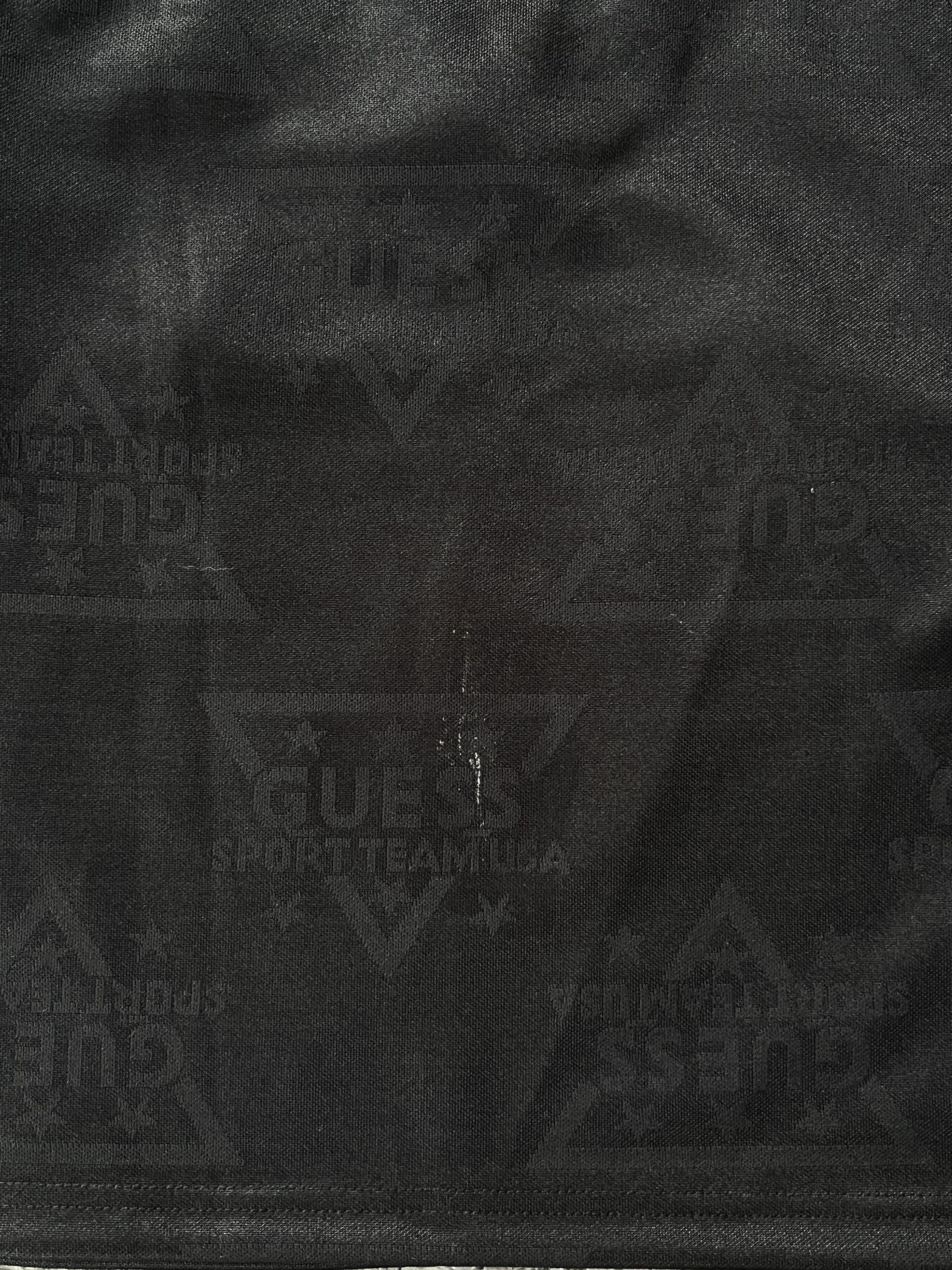 Guess Archive Luxury T-shirt Guess Monogram MADE IN USA Size S / US 4 / IT 40 - 8 Thumbnail