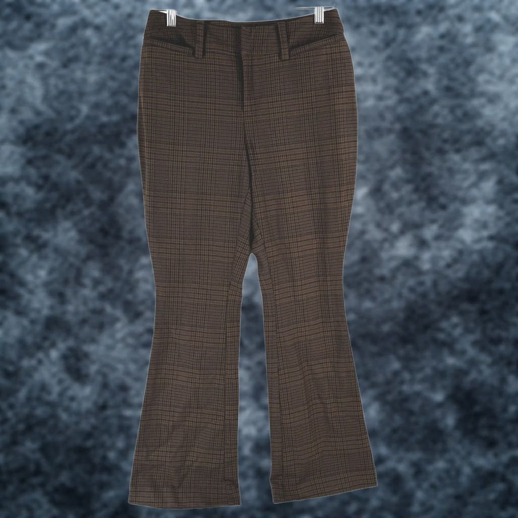 Urban Outfitters Urban Outfitters Brown Plaid Flare Leg Trousers Mid Rise Career Pants Womens Size 2 Size 26" / US 2 / IT 38 - 1 Thumbnail