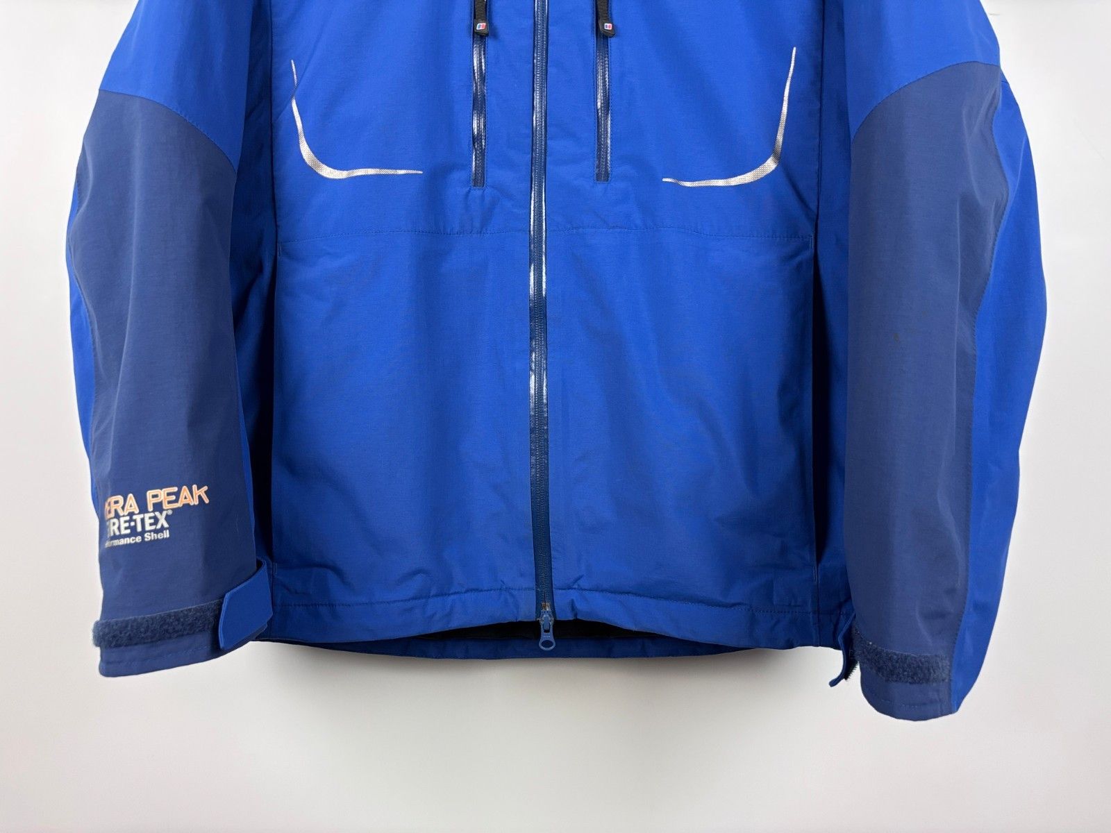 Berghaus Berghaus Mera Peak Gore-Tex Jacket Outdoor Blue Size L Size US L / EU 52-54 / 3 - 3 Thumbnail