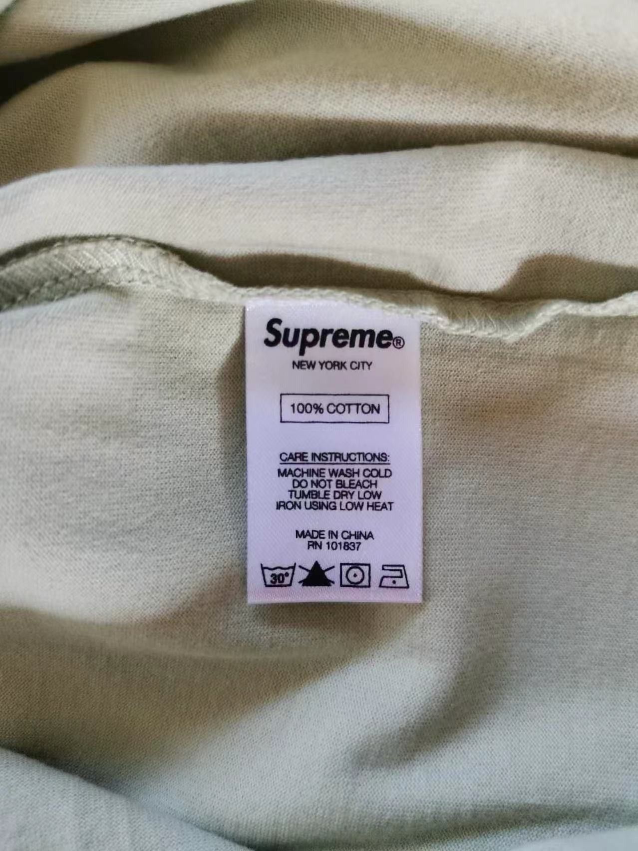 Supreme × Vintage BRAND NEW* Supreme SS17 Rib Logo Stripe L/S Tee Size US L / EU 52-54 / 3 - 5 Thumbnail