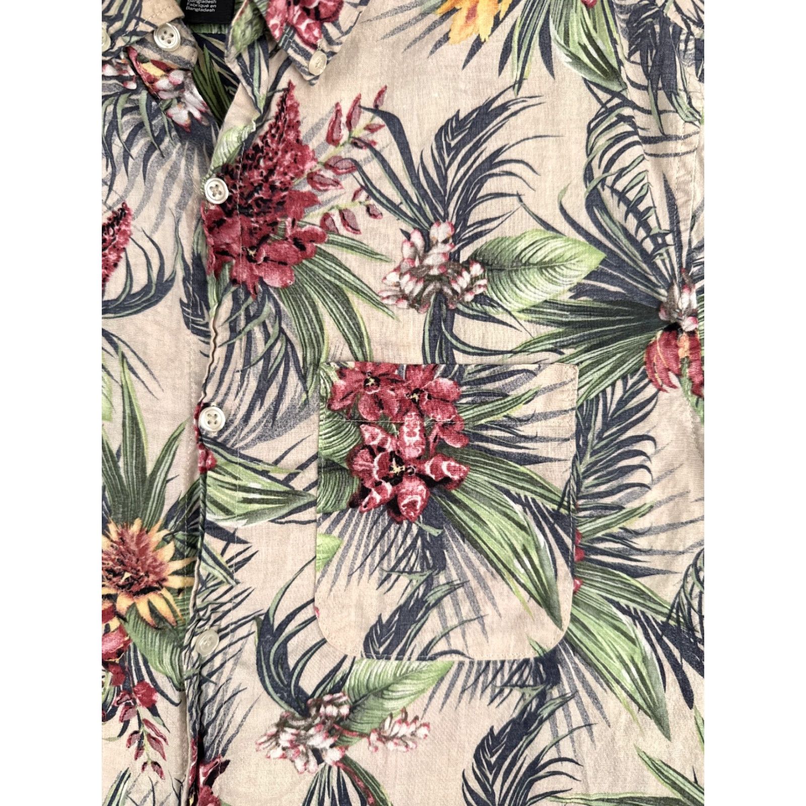 H&M VINTAGE H&M Divided Shirt Adult Small Beige Floral Leaf 100% Cotton Hawaiian Pocket Mens Small Beige Floral Hawaiian Shirt 90s Theme? Size US S / EU 44-46 / 1 - 6 Thumbnail