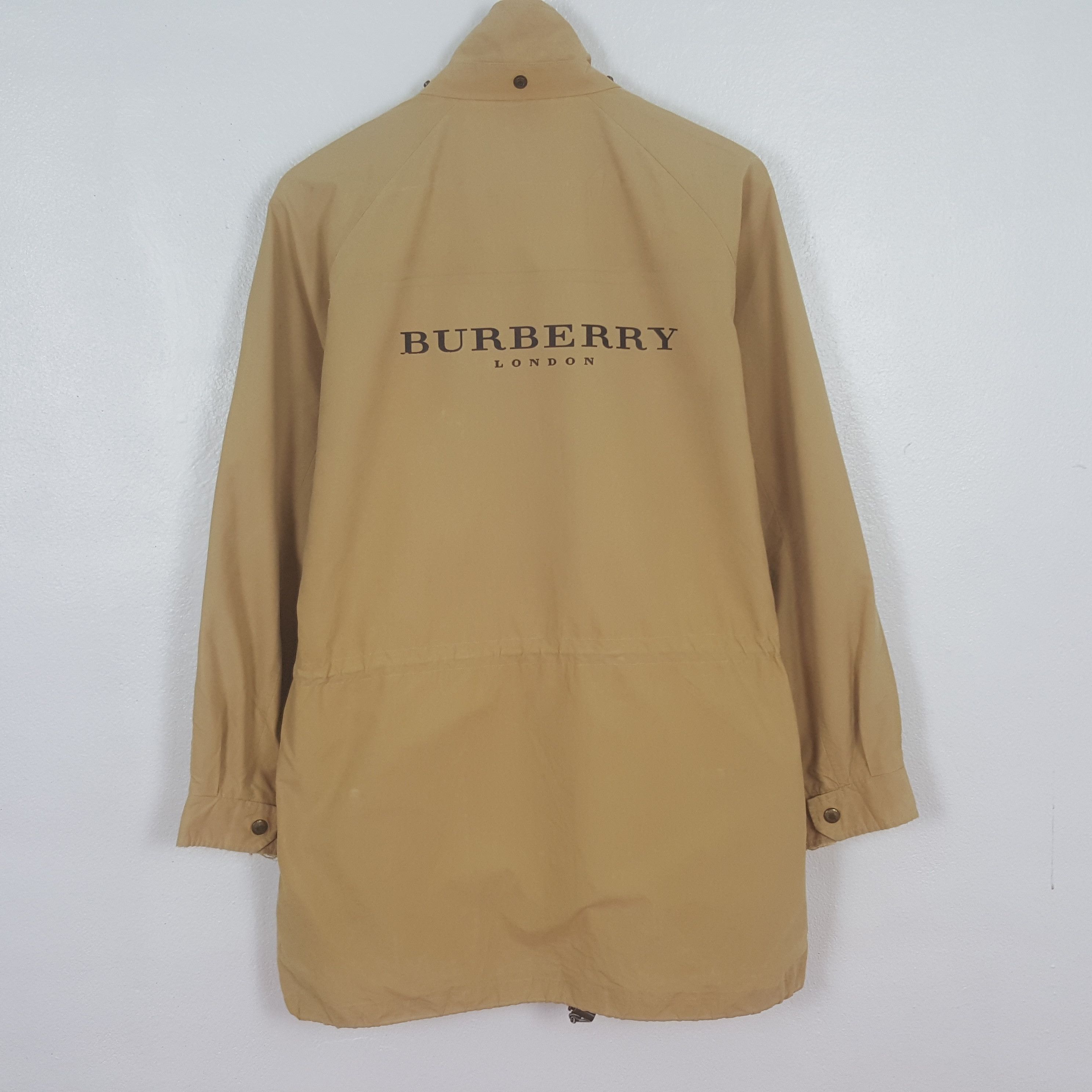 Burberry Vintage Burberrys Custom Spell Out Zipper Jacket Size US L / EU 52-54 / 3 - 1 Thumbnail