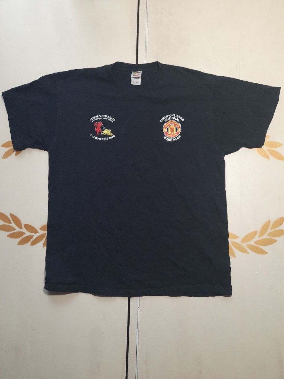 Fruit Of The Loom Fergie's Red Army Champions League Cup Final MMIX T-Shirt Size US XL / EU 56 / 4 - 1 Thumbnail