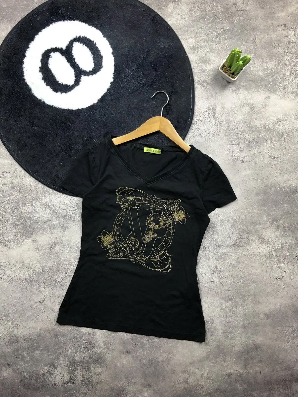 Versace VERSACE Jeans Luxury Tshirt Big Logo Streetwear Y2k Size S / US 4 / IT 40 - 1 Thumbnail