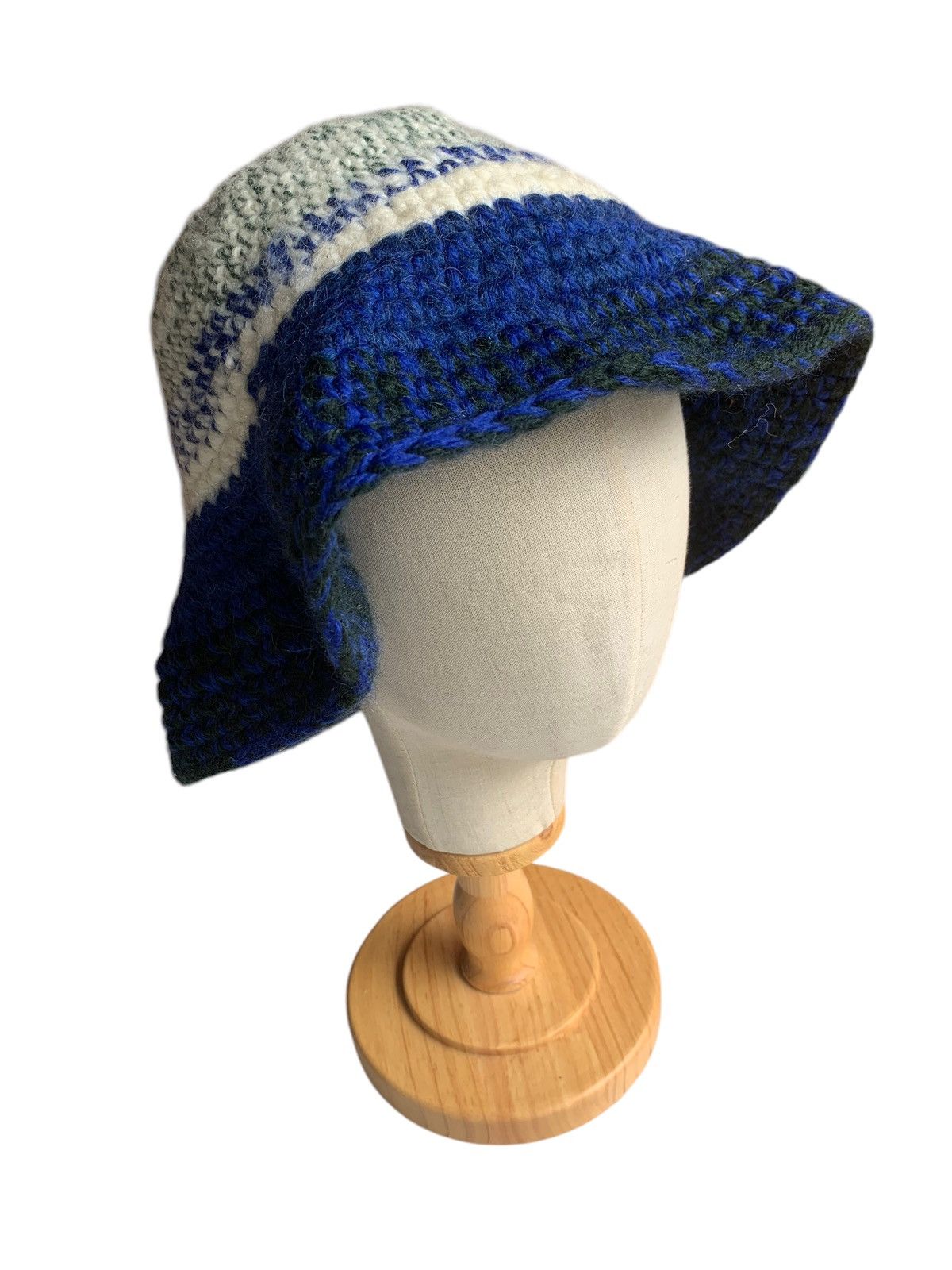 Japanese Brand × Kapital × Vintage Knitted Crochet Winter session Big Bucket Hats🧶 Size ONE SIZE - 9 Thumbnail