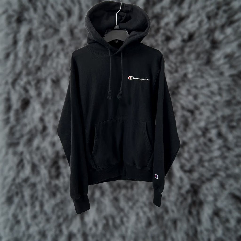 Champion VINTAGE Champion Reverse Weave Hoodie Mens Small Black Pullover Logo Sweatshirt Sweater Size US S / EU 44-46 / 1 - 1 Thumbnail