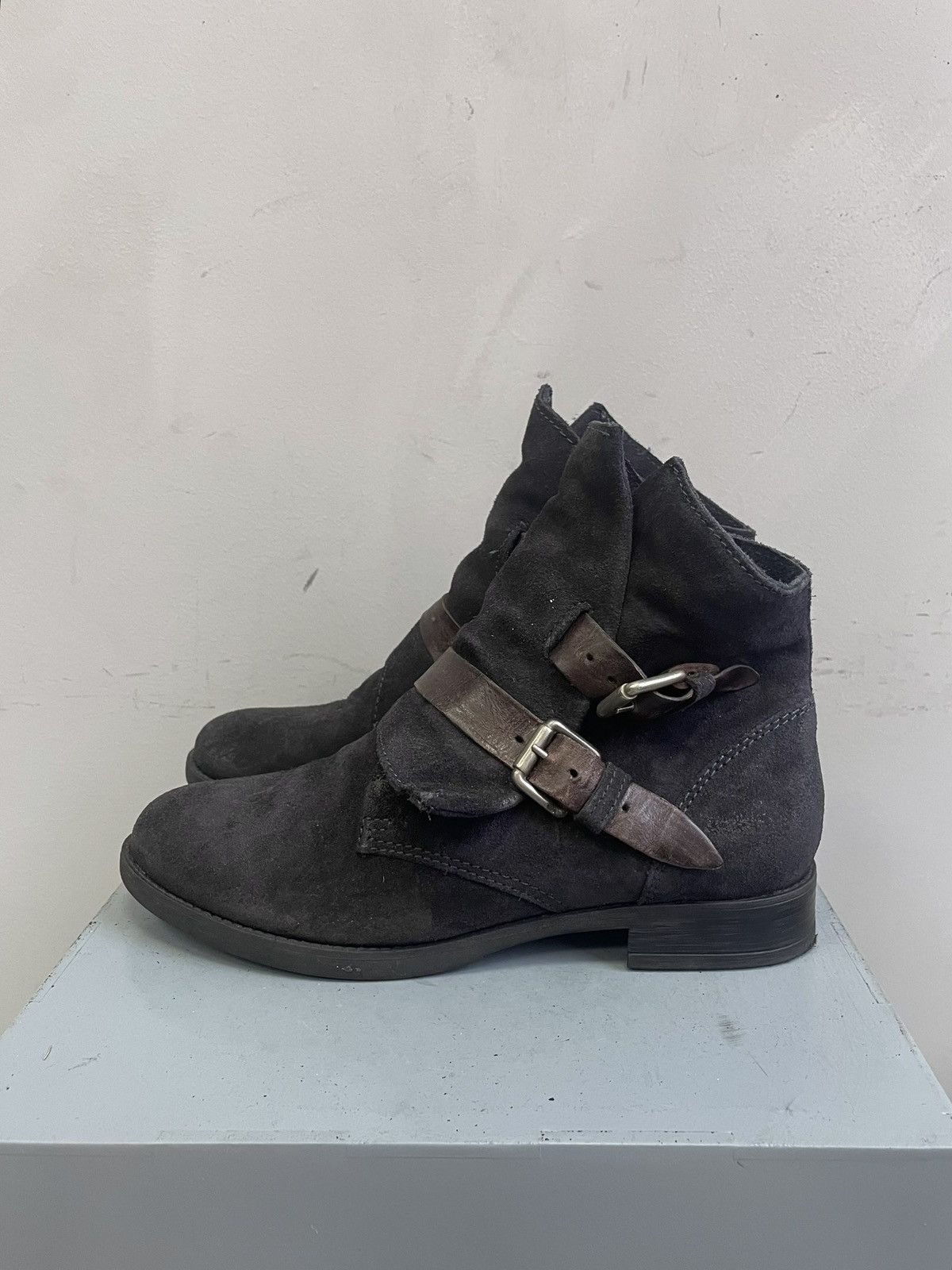 Undercover Undercover y2k boots vintage minimal casual flashion style Size US 7.5 / EU 40-41 - 6 Thumbnail