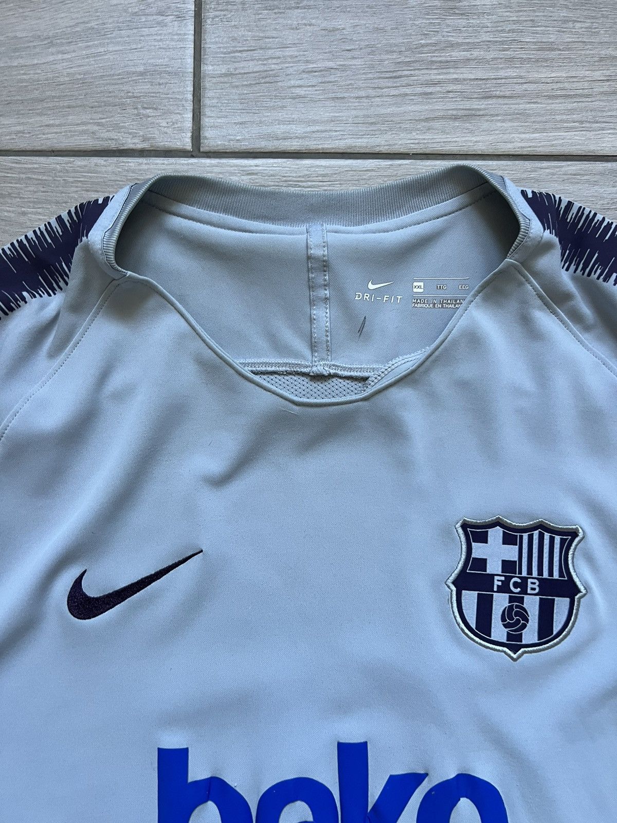 Vintage Nike FC Barcelona 2018 Breathe Football Training Top Size US M / EU 48-50 / 2 - 7 Thumbnail