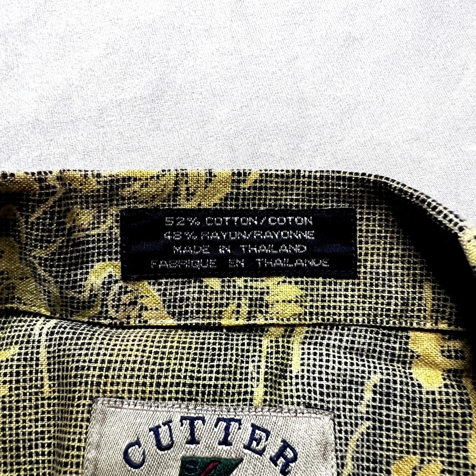 Cutter & Buck Cutter & Buck Men's Hawaiian Button-Up Shirt, Medium, NWT Size US M / EU 48-50 / 2 - 6 Thumbnail