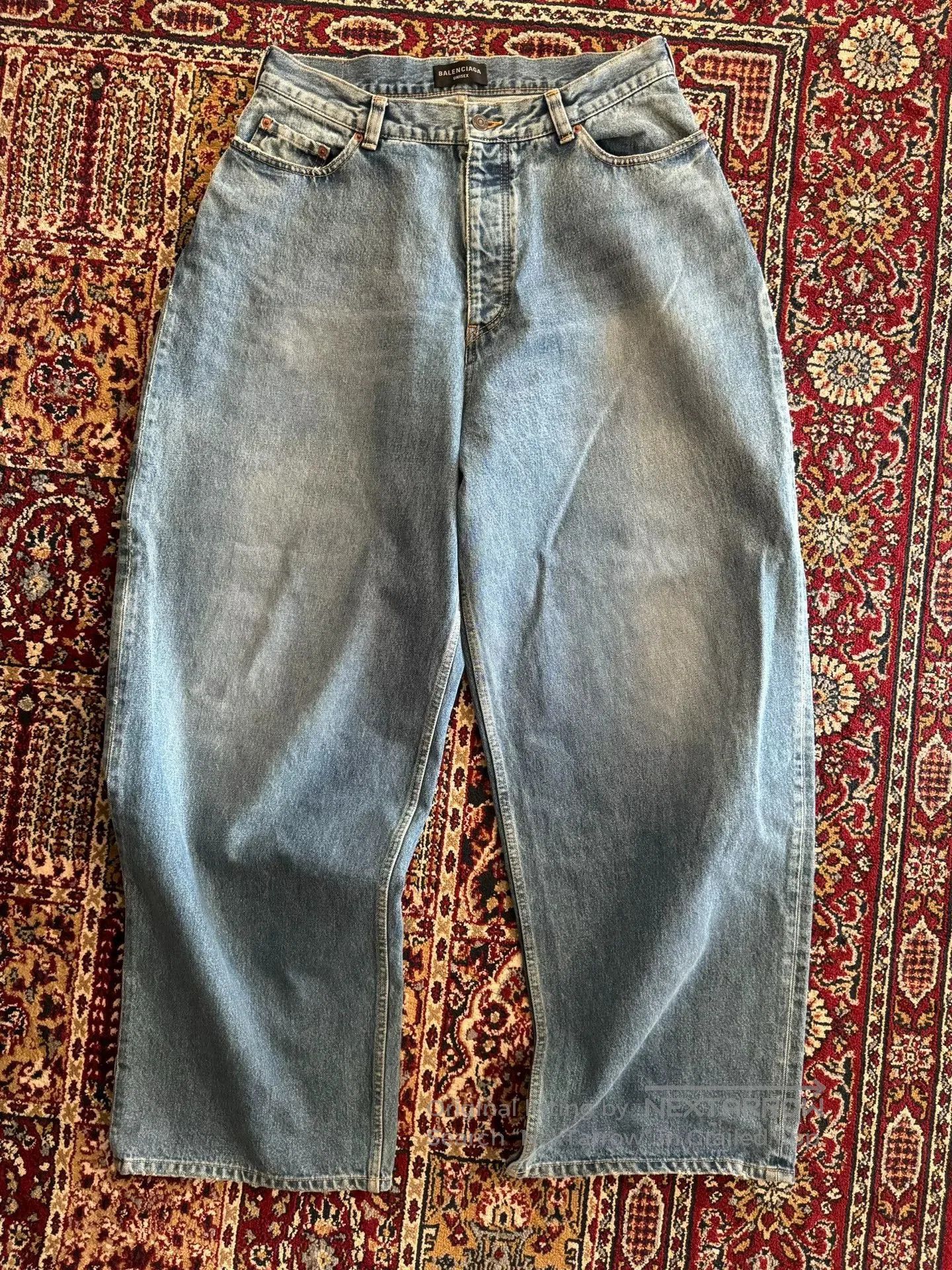 Balenciaga Balenciaga Baggy Washed Blue Denim. Size US 34 / EU 50 - 1 Thumbnail