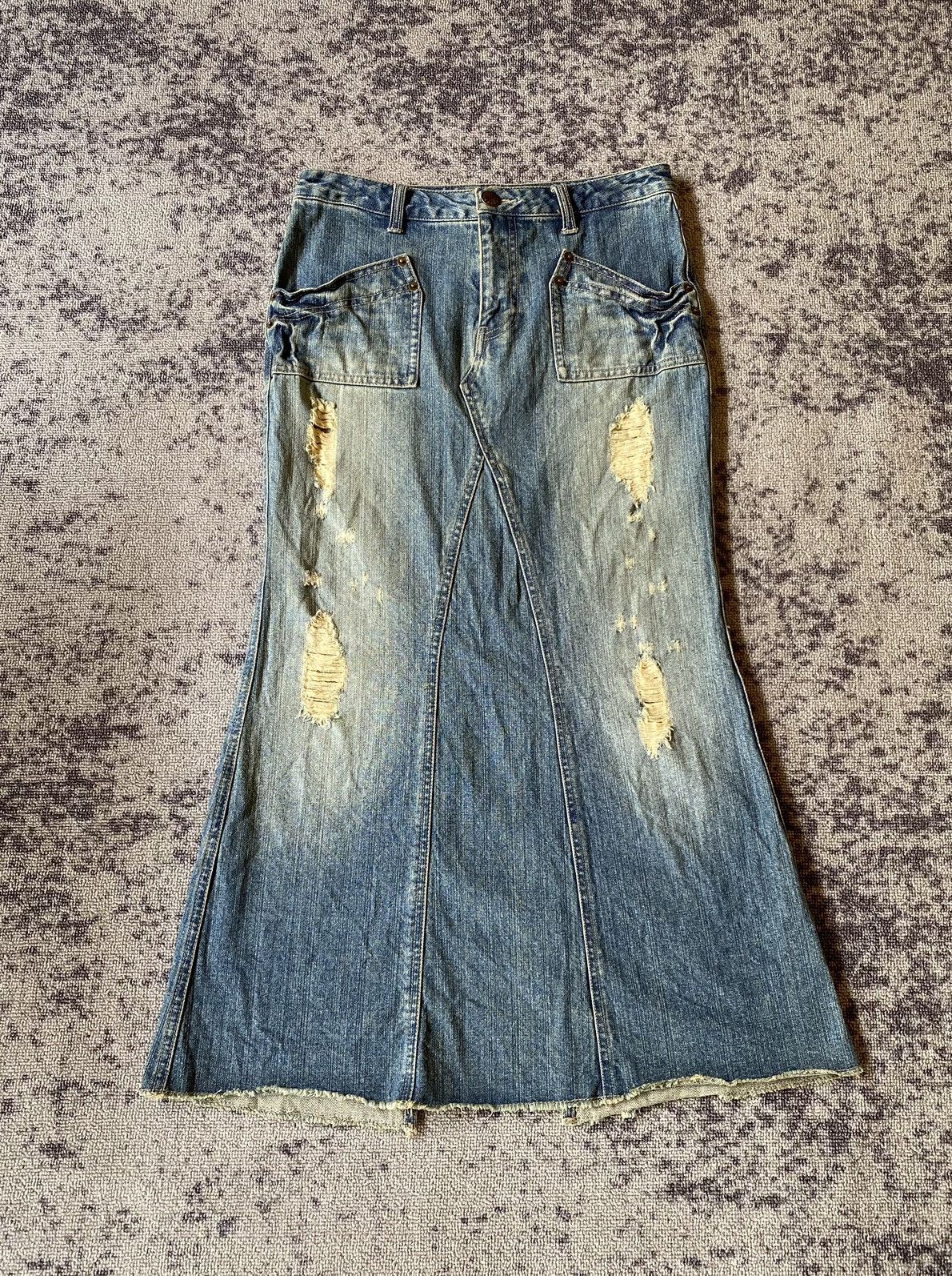 Hysteric Glamour Y2k unknow ifsixwasnine distressed skirt Size 29" - 1 Thumbnail