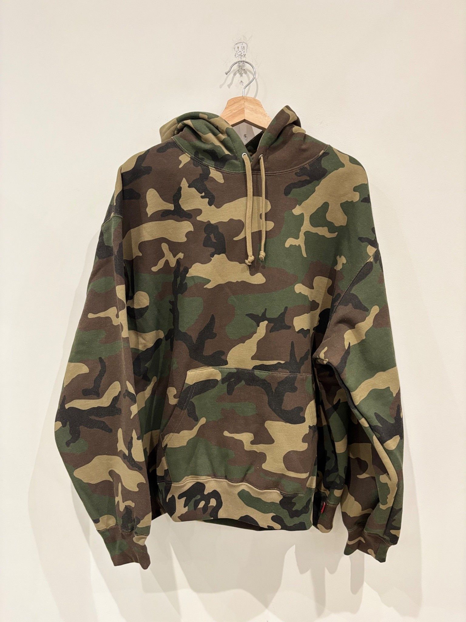 Supreme Supreme Satin Applique Hooded Sweatshirt (SS26) Woodland Cam Size US L / EU 52-54 / 3 - 1 Thumbnail