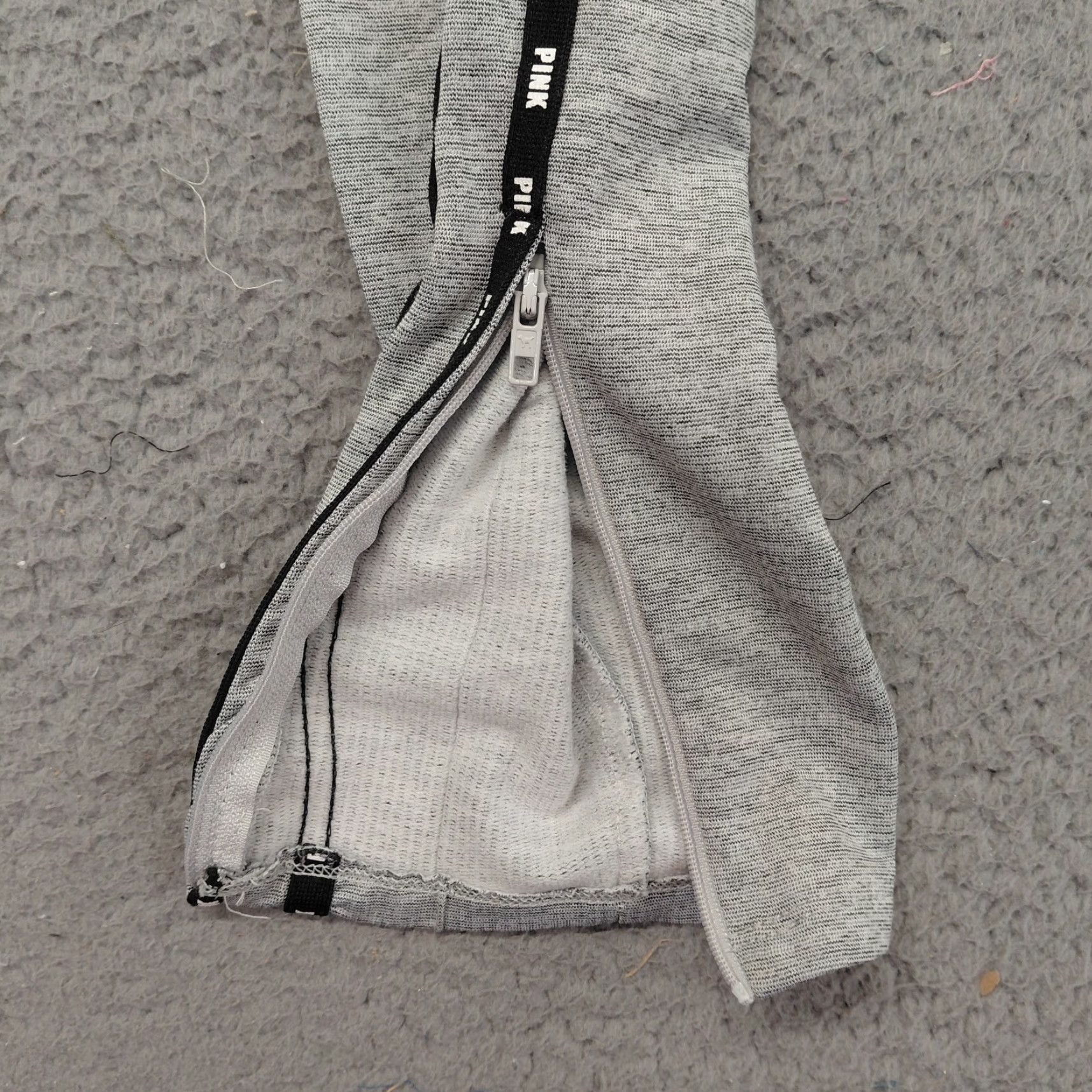Victoria's Secret Victoria's Secret Joggers Women S Heather Gray Lounge Yoga Pants Zip Hems Size 28" / US 6 / IT 42 - 4 Thumbnail