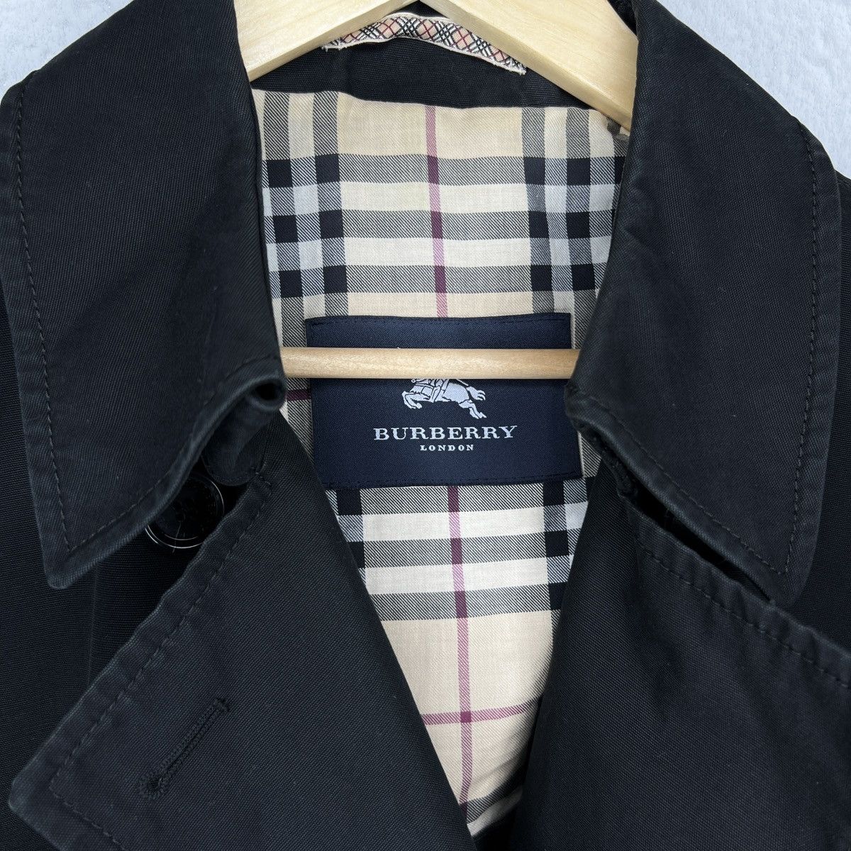 Burberry Burberry London Trench Coat Black Nova Chceck Jacket Size M / US 6-8 / IT 42-44 - 4 Thumbnail