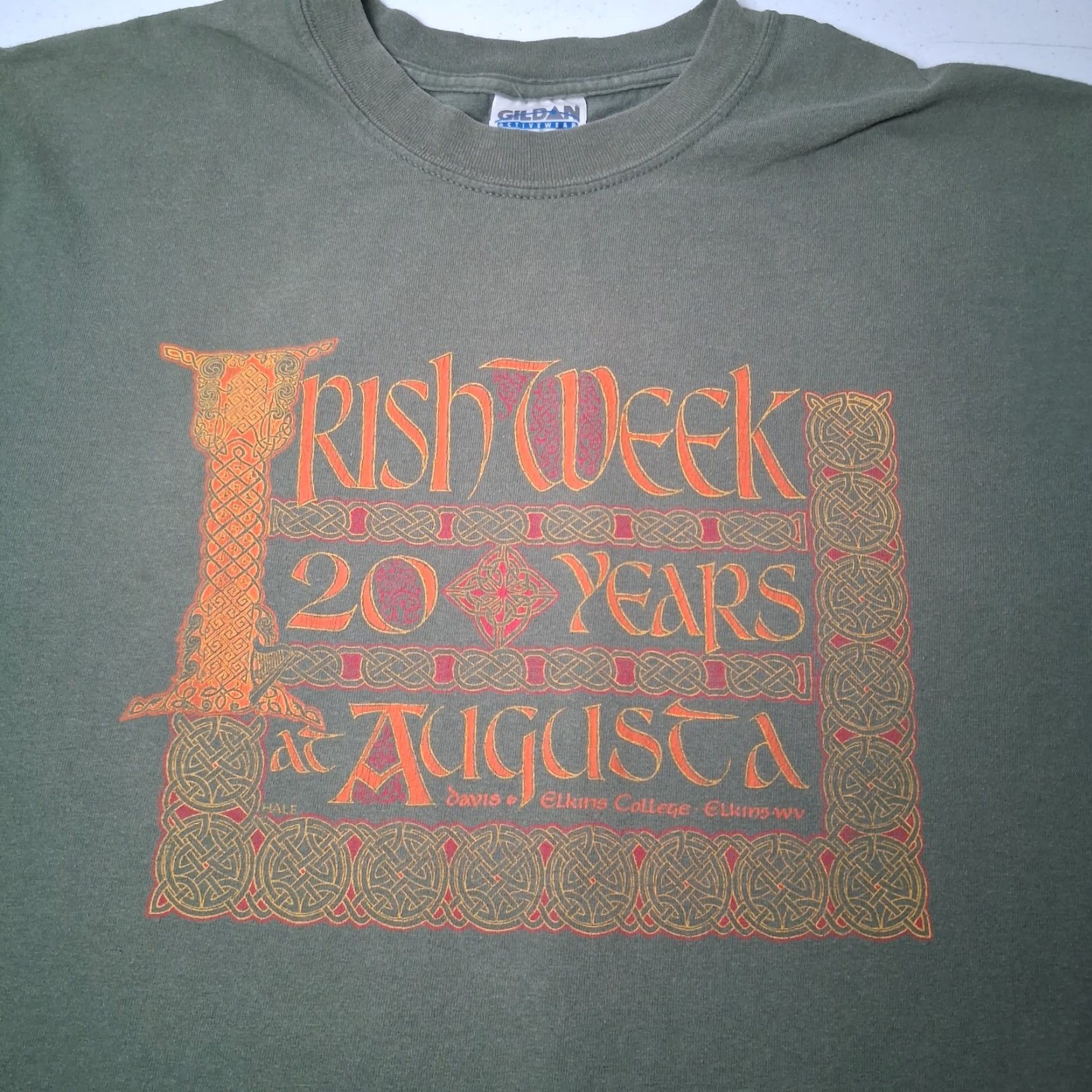 Vintage AND Augusta Irish Week Shirt L Men's Green Cotton Knit Graphic T-Shirt 20 Years WV Celtic Music College Vintage Size US L / EU 52-54 / 3 - 2 Thumbnail