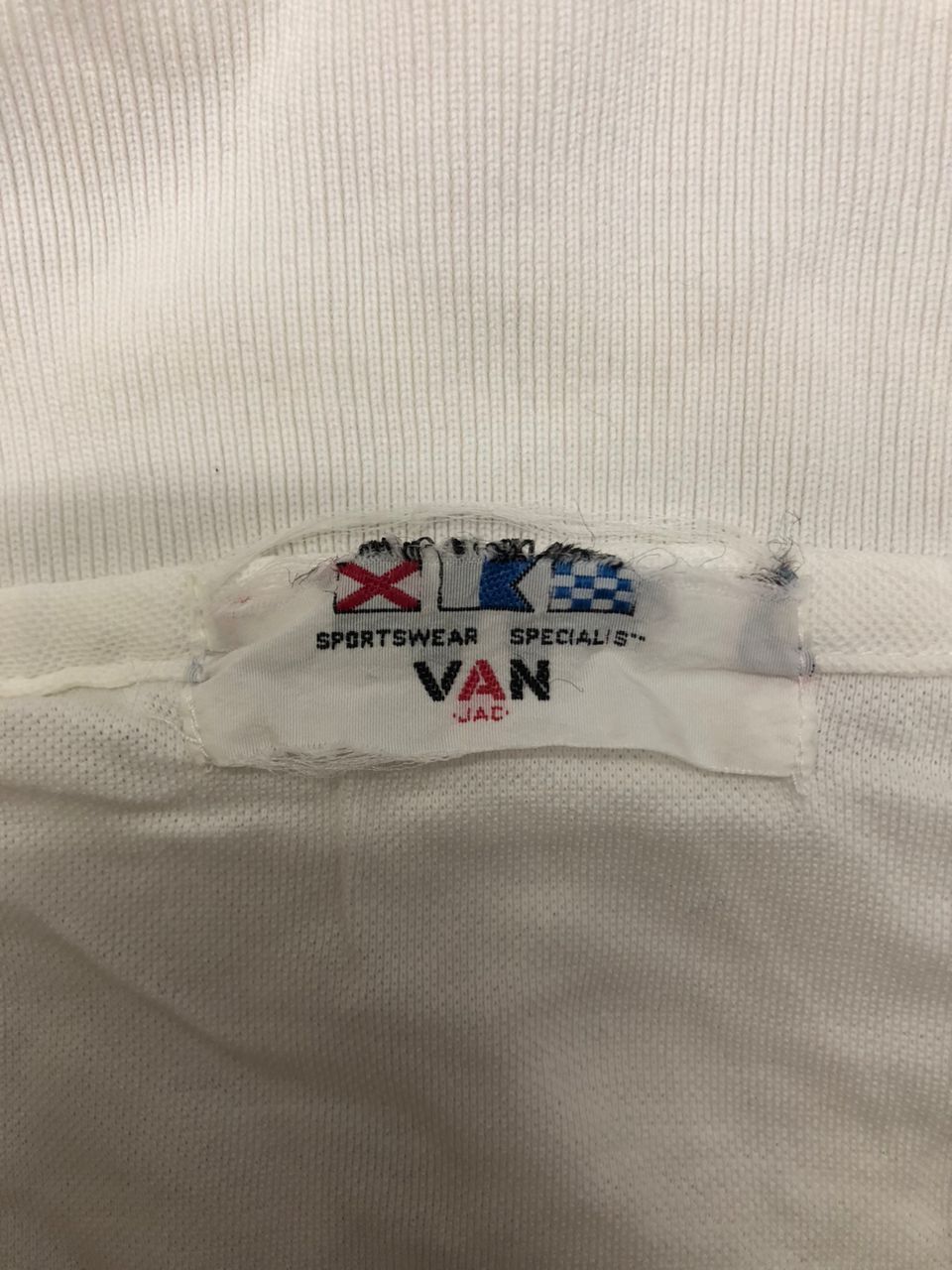 Vintage Vintage Van Jac white Polo Tee T-shirt Unisex Wear Size US M / EU 48-50 / 2 - 8 Thumbnail