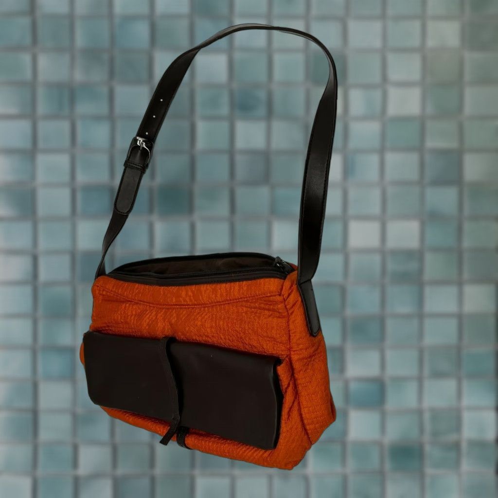 Vintage Stone Mountain Shoulder Bag Womens 7X12 Orange Adjustable Strap Buckle Zip Cotton Blend 90s Classic Casual Bag Women Size ONE SIZE - 1 Thumbnail