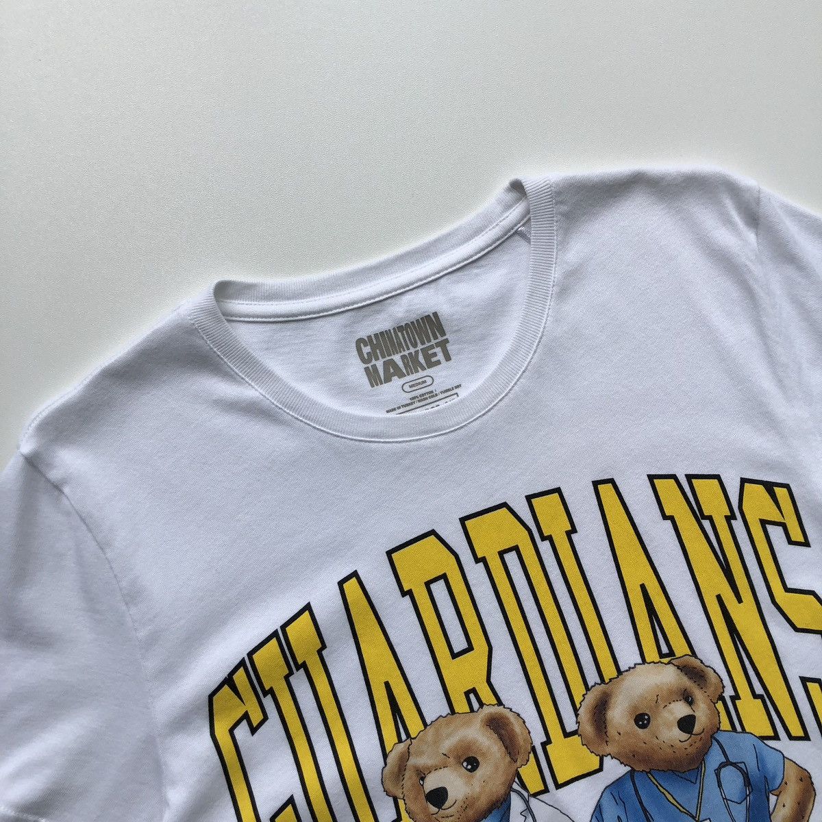 Other Chinatown Market Guardians Bear Printed T-Shirt White Size US M / EU 48-50 / 2 - 2 Thumbnail