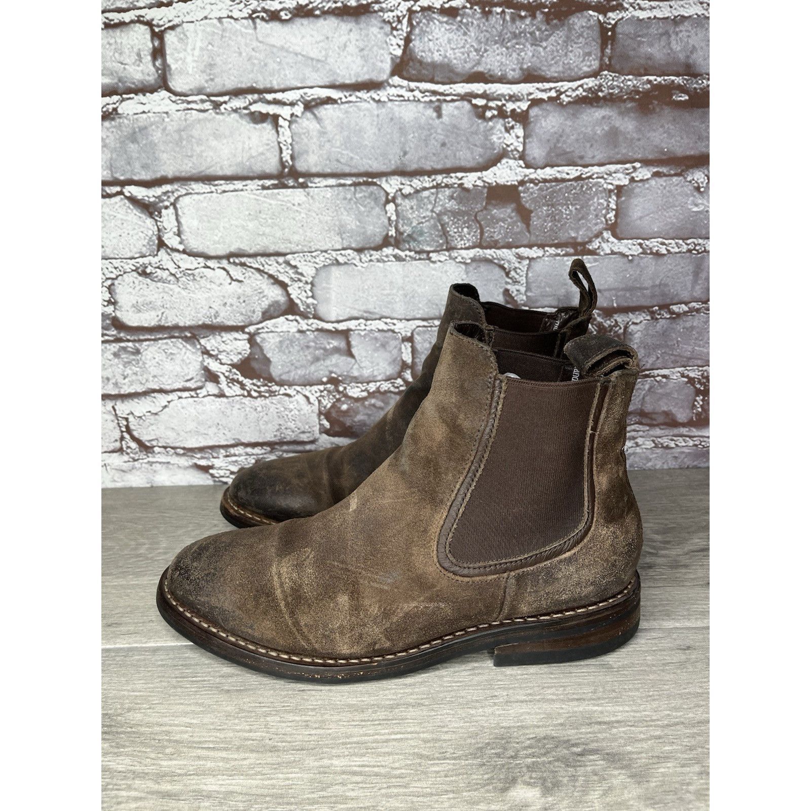 Thursday Boot Company Thursday EveryDay Mocha Brown Suede Leather Chelsea Ankle Bo Size US 6 / EU 39 - 15 Thumbnail