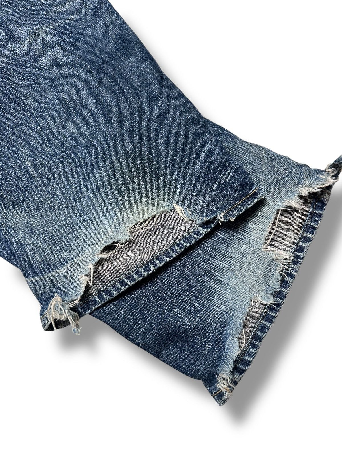 Gap GAP Vintage Straight Loose Distressed Jeans With Faded Wash Size US 31 - 16 Thumbnail