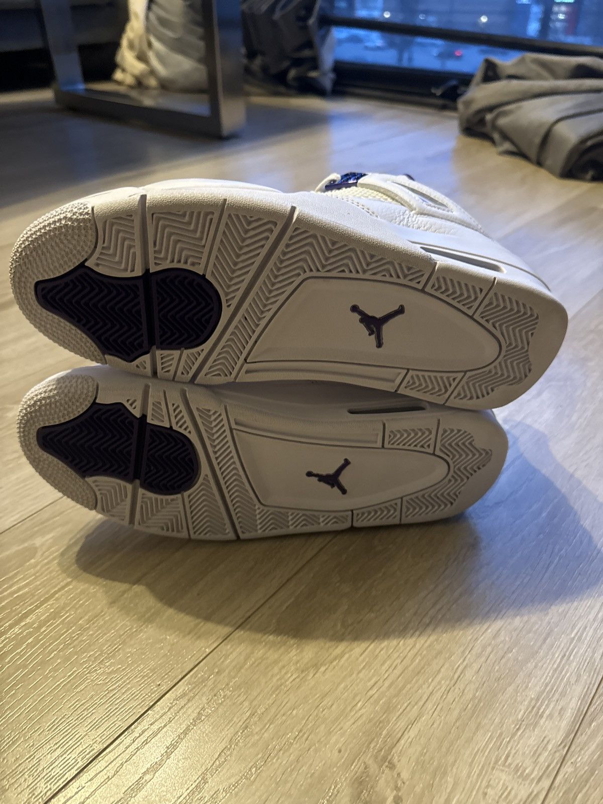 Jordan Brand × Nike Jordan 4 Metallic Purple - 10 US Size US 10 / EU 43 - 2 Thumbnail
