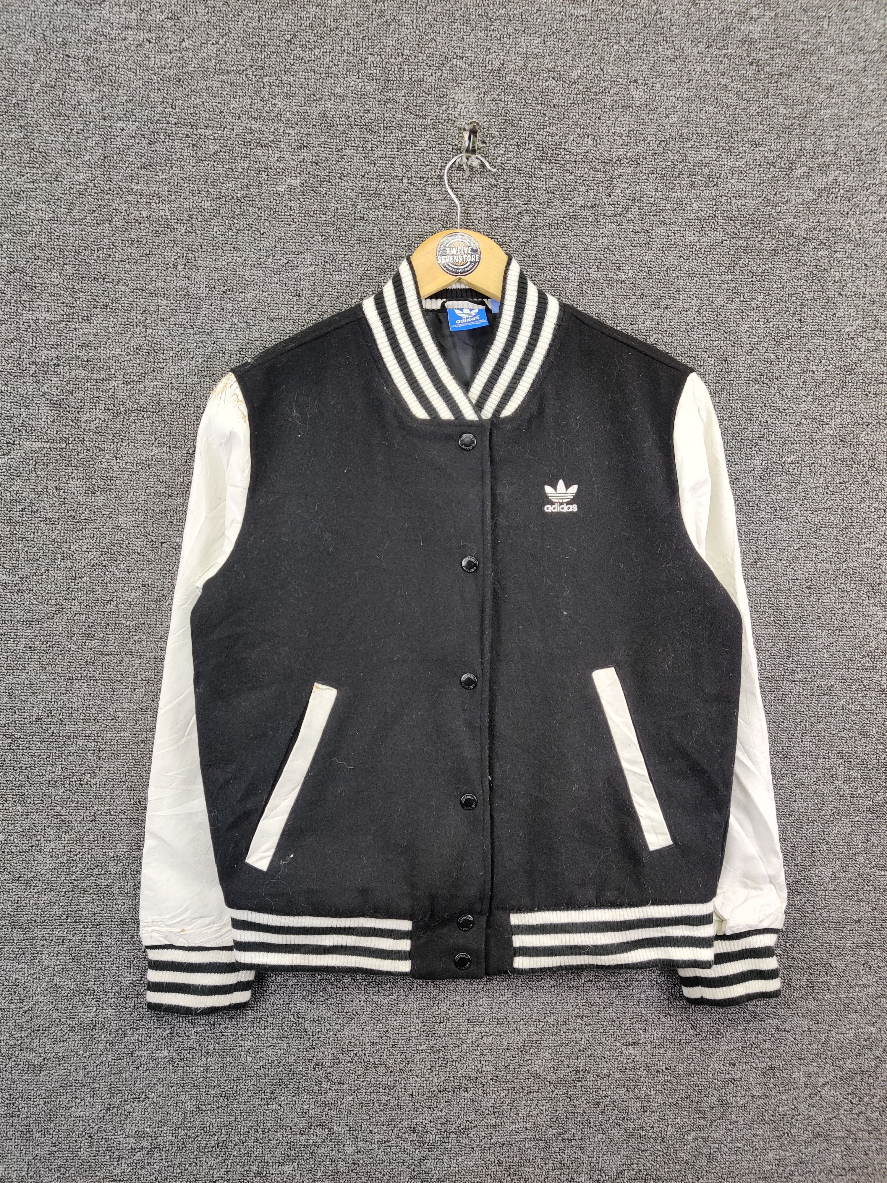 Adidas Vintage Adidas Big Logo Wool Varsity Jacket Size US M / EU 48-50 / 2 - 3 Thumbnail