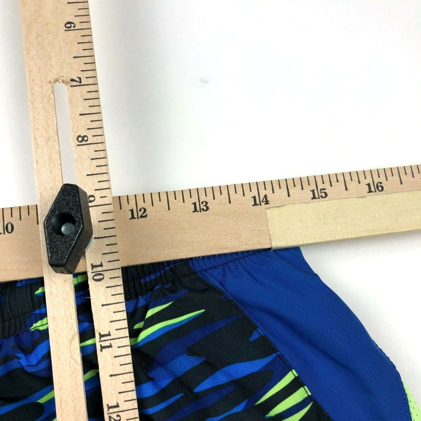 Nike Nike Dri-FIT Womens Shorts Walking Exercise Athletic 28W Small Tag Size S Blue Geometric 10in Inseam EUC Shoes Activewear Mens Girls Womens Size 28" / US 6 / IT 42 - 4 Thumbnail