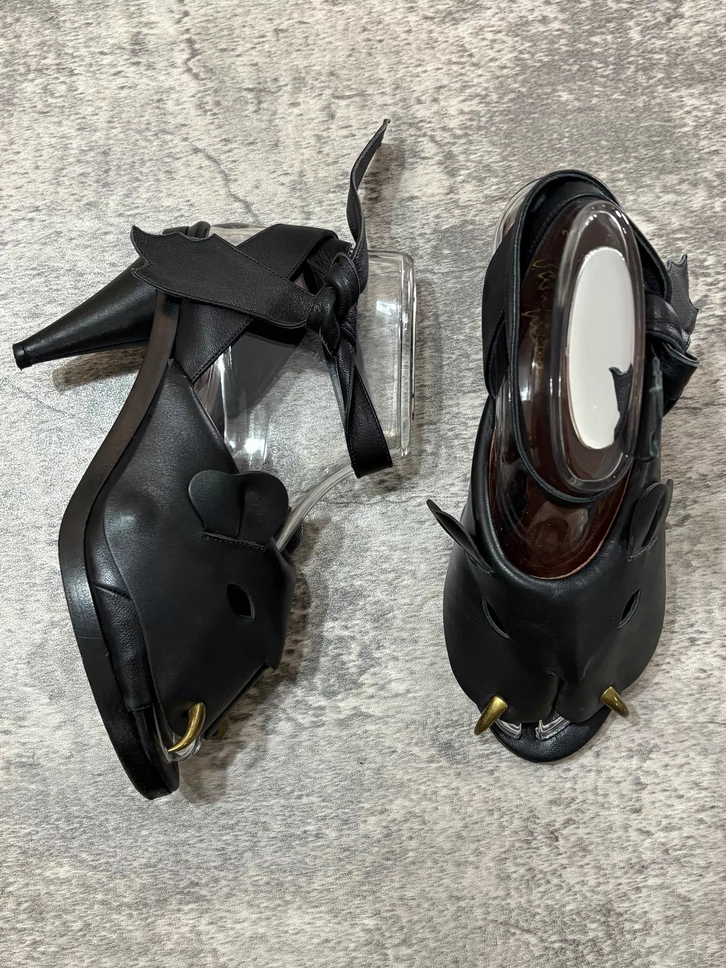 Vivienne Westwood Vivienne Westwood Vintage Tiger Head Strap Kitten Heel 38 Size US 7.5 / IT 37.5 - 4 Thumbnail