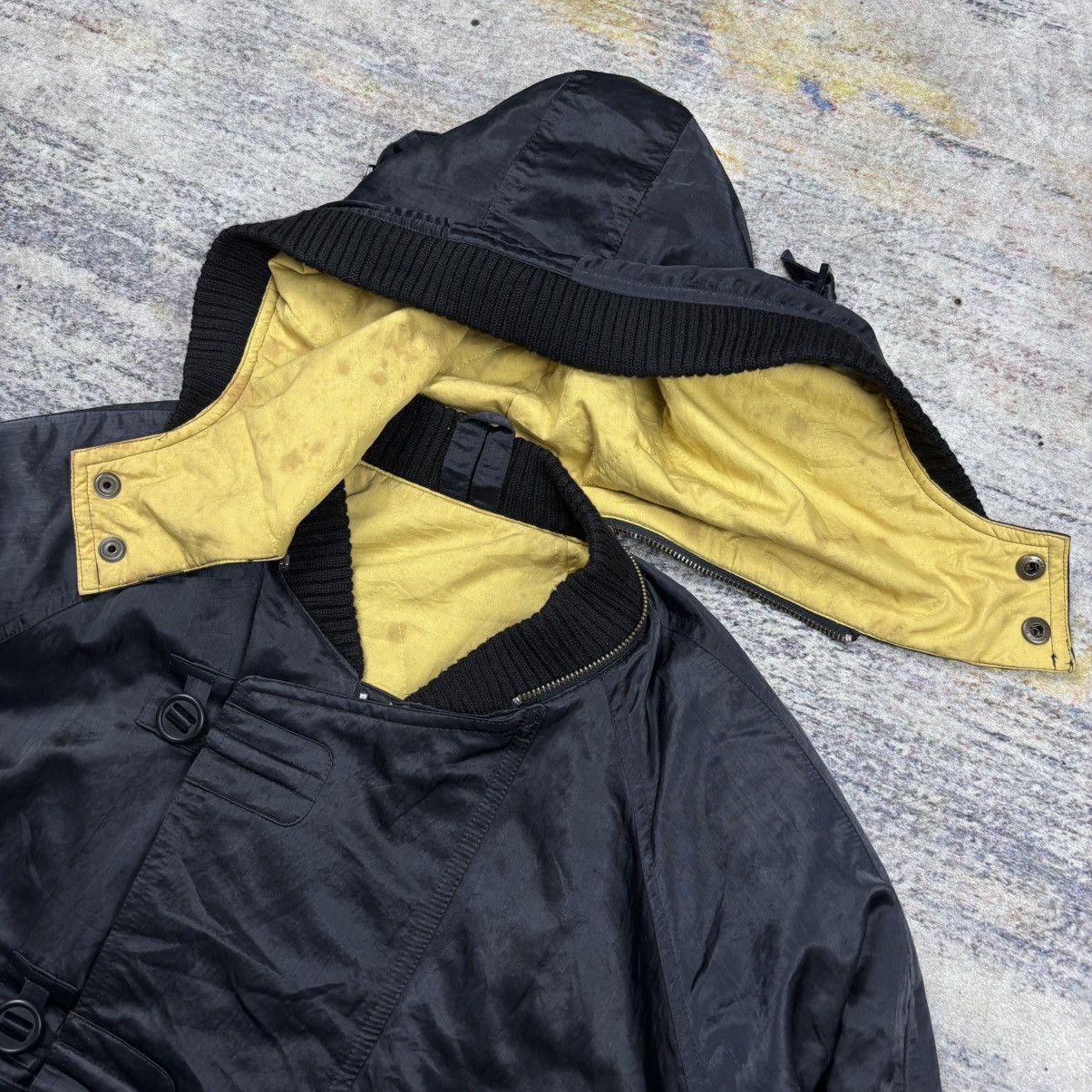 Issey Miyake Vintage Pia sport detachable hood bomber jacket Size US L / EU 52-54 / 3 - 5 Thumbnail