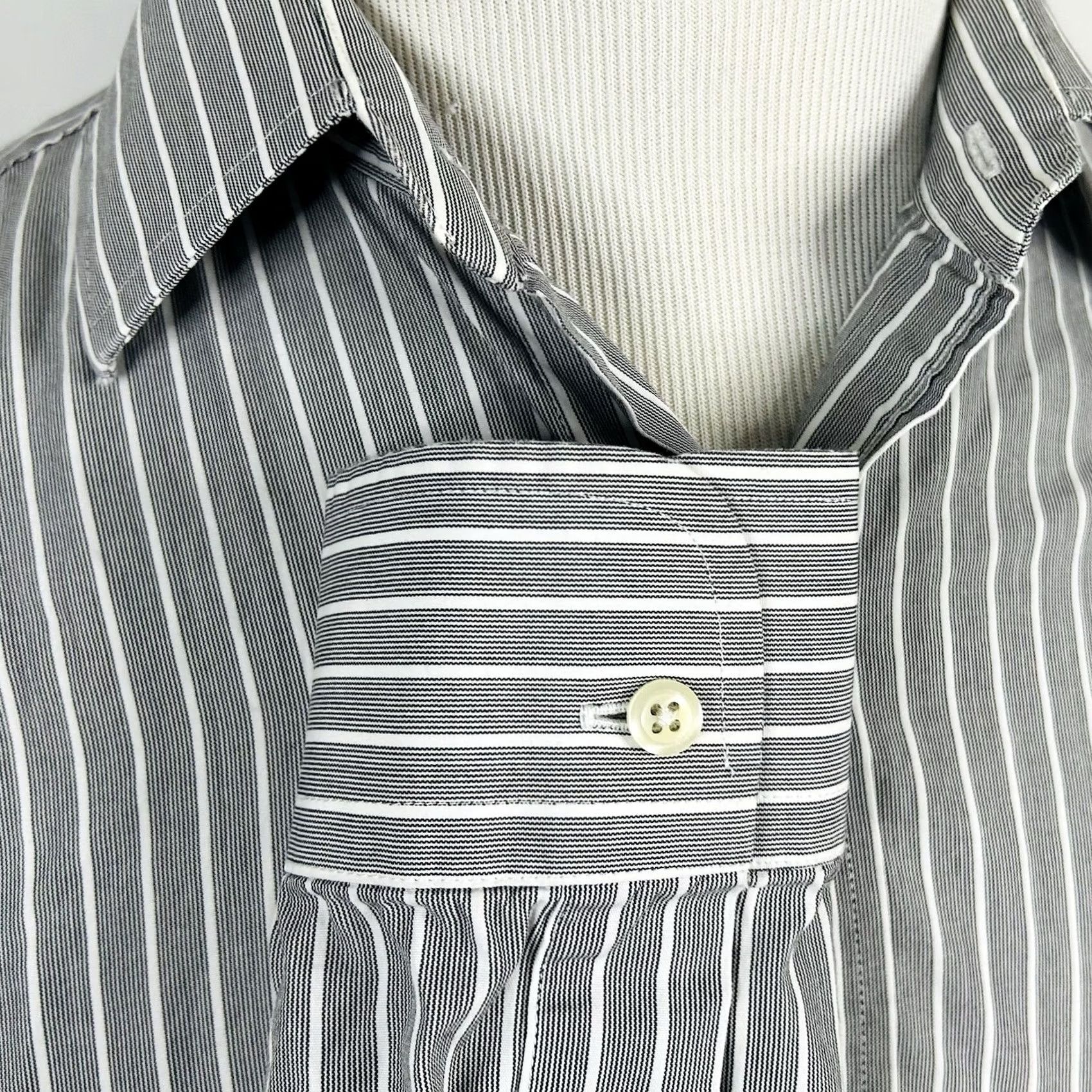 Brooks Brothers Brooks Brothers Dress Shirt Gray White Striped Cotton 15.5 33 Extra Slim Fit Shirt Mens Size 42R - 4 Thumbnail