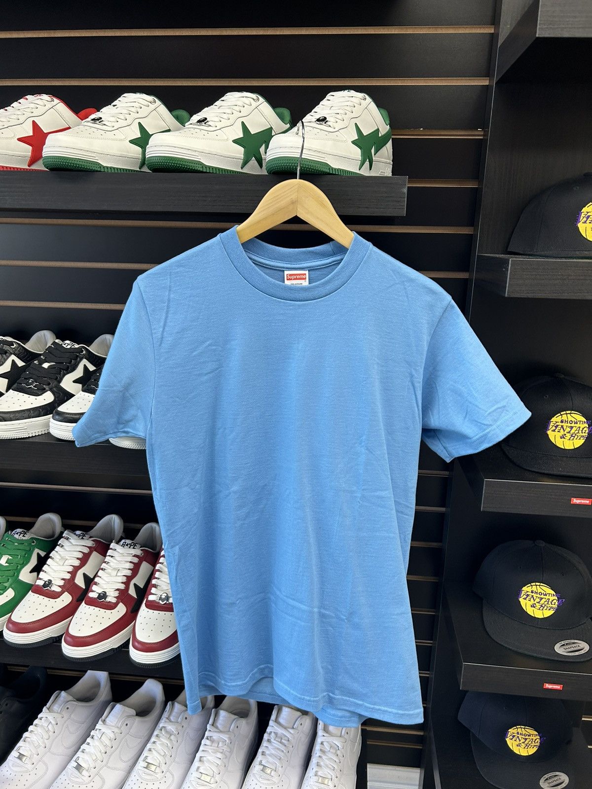 Supreme Supreme “Reverse” T-shirt Size US S / EU 44-46 / 1 - 1 Thumbnail