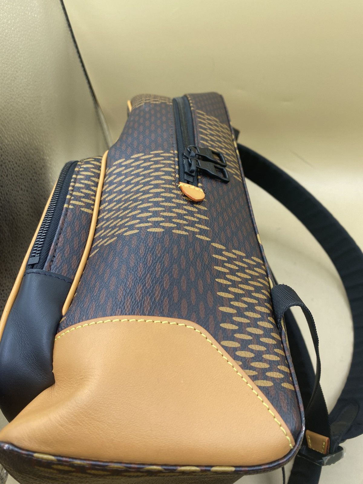 Louis Vuitton Louis Vuitton X Nigo Campus Backpack Size ONE SIZE - 3 Thumbnail