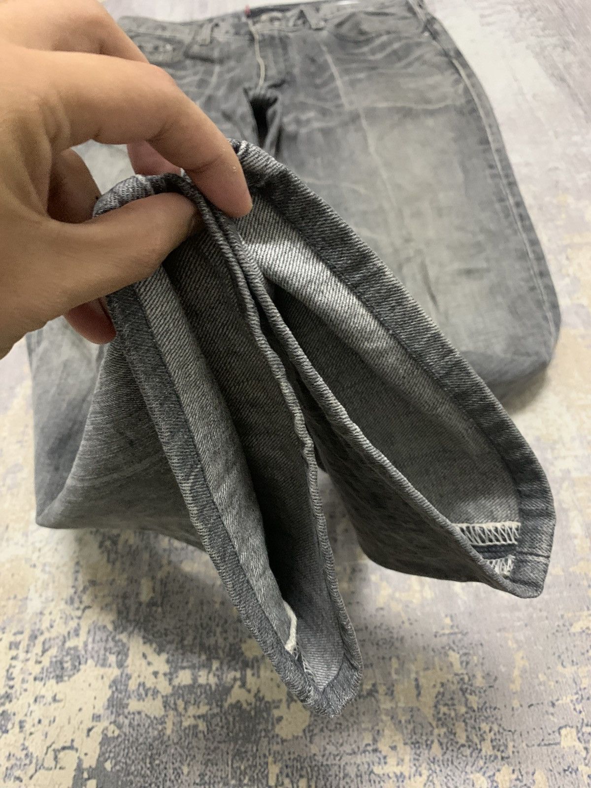 Levi's Vintage Levi's Washed Grey Flared Bootcut Jeans Y2K Red Tab Size US 32 / EU 48 - 7 Thumbnail