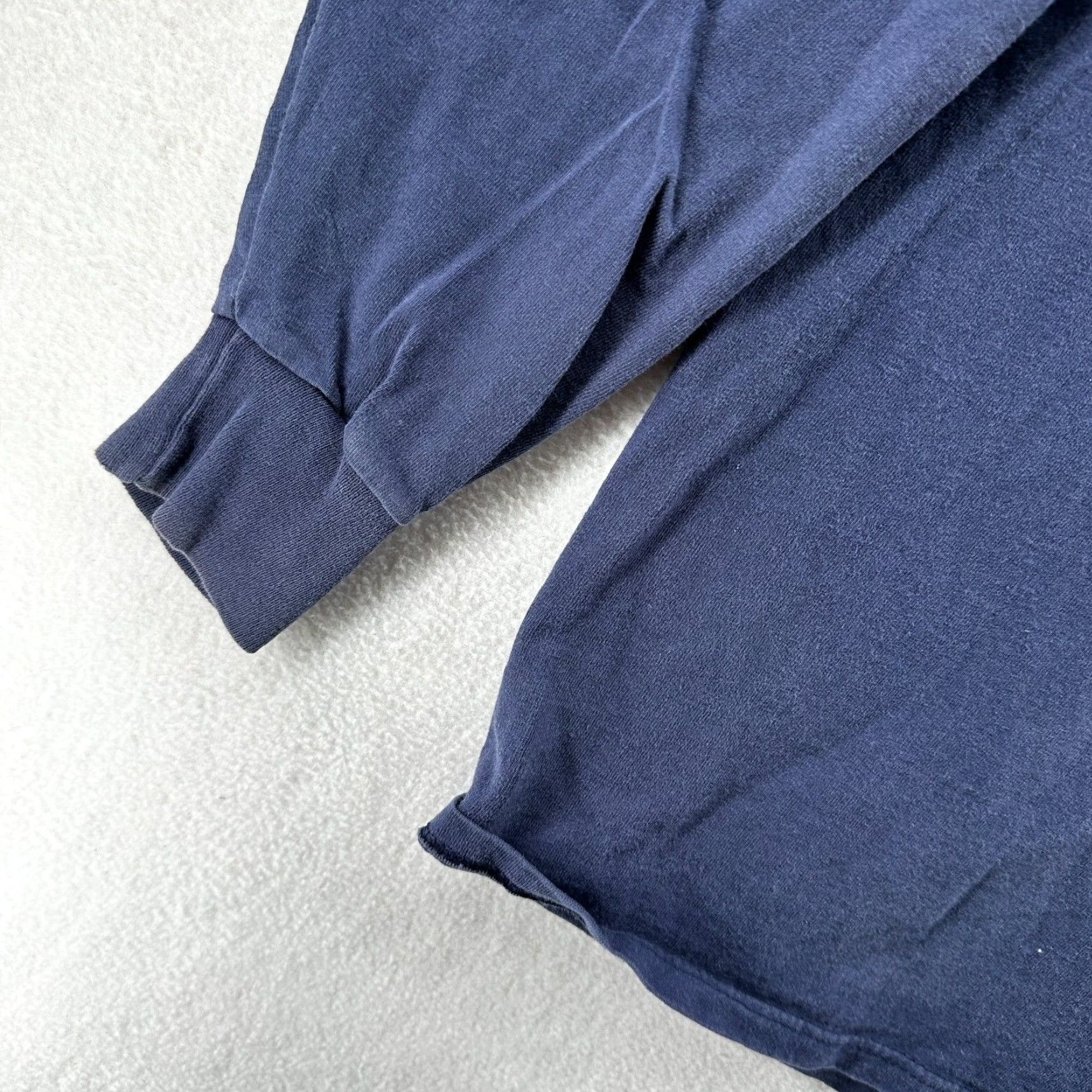 Russell Athletic VINTAGE Russell Athletic T-Shirt Blue Men's XL Cotton Long Sleeve Crew Neck Pullover Size US XL / EU 56 / 4 - 5 Thumbnail