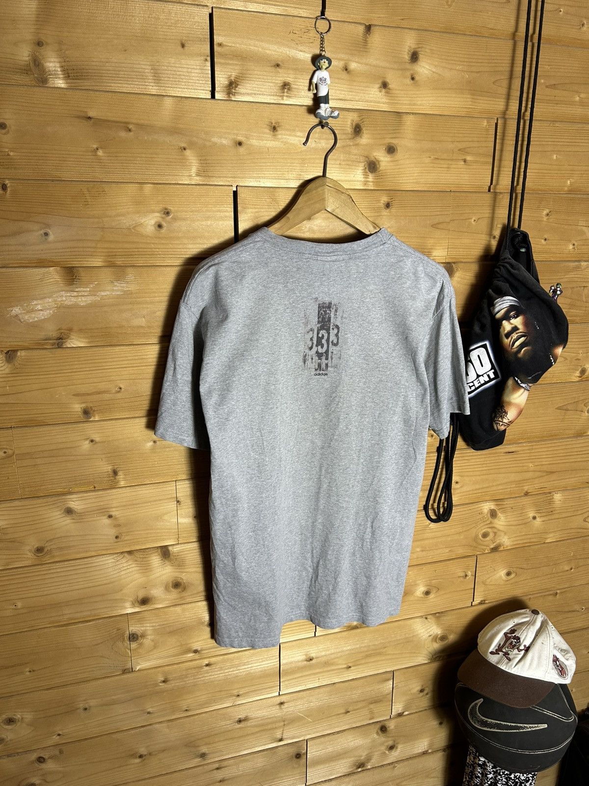 Adidas Vintage Adidas Graphic Tee Size US S / EU 44-46 / 1 - 9 Thumbnail