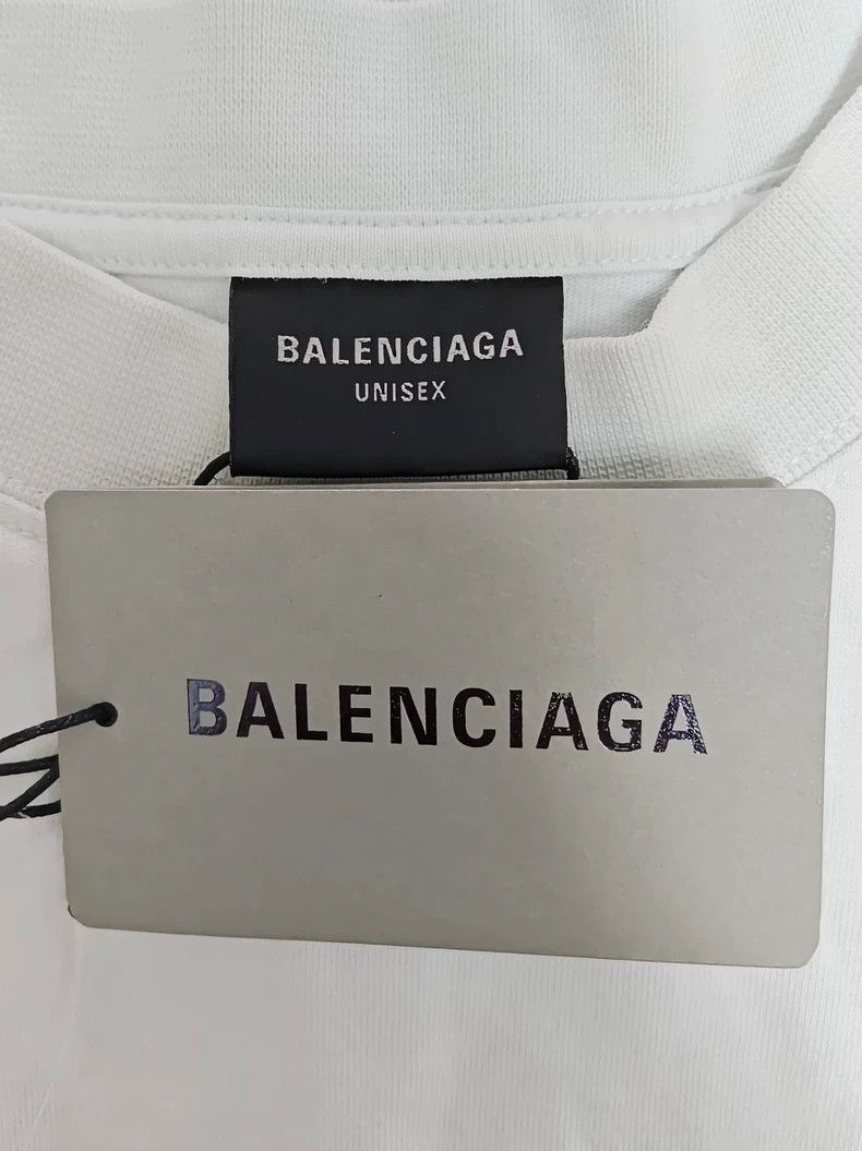 Balenciaga Balenciaga Mud-dyed bitcoins do old damage short sleeve T- Size US XS / EU 42 / 0 - 6 Thumbnail