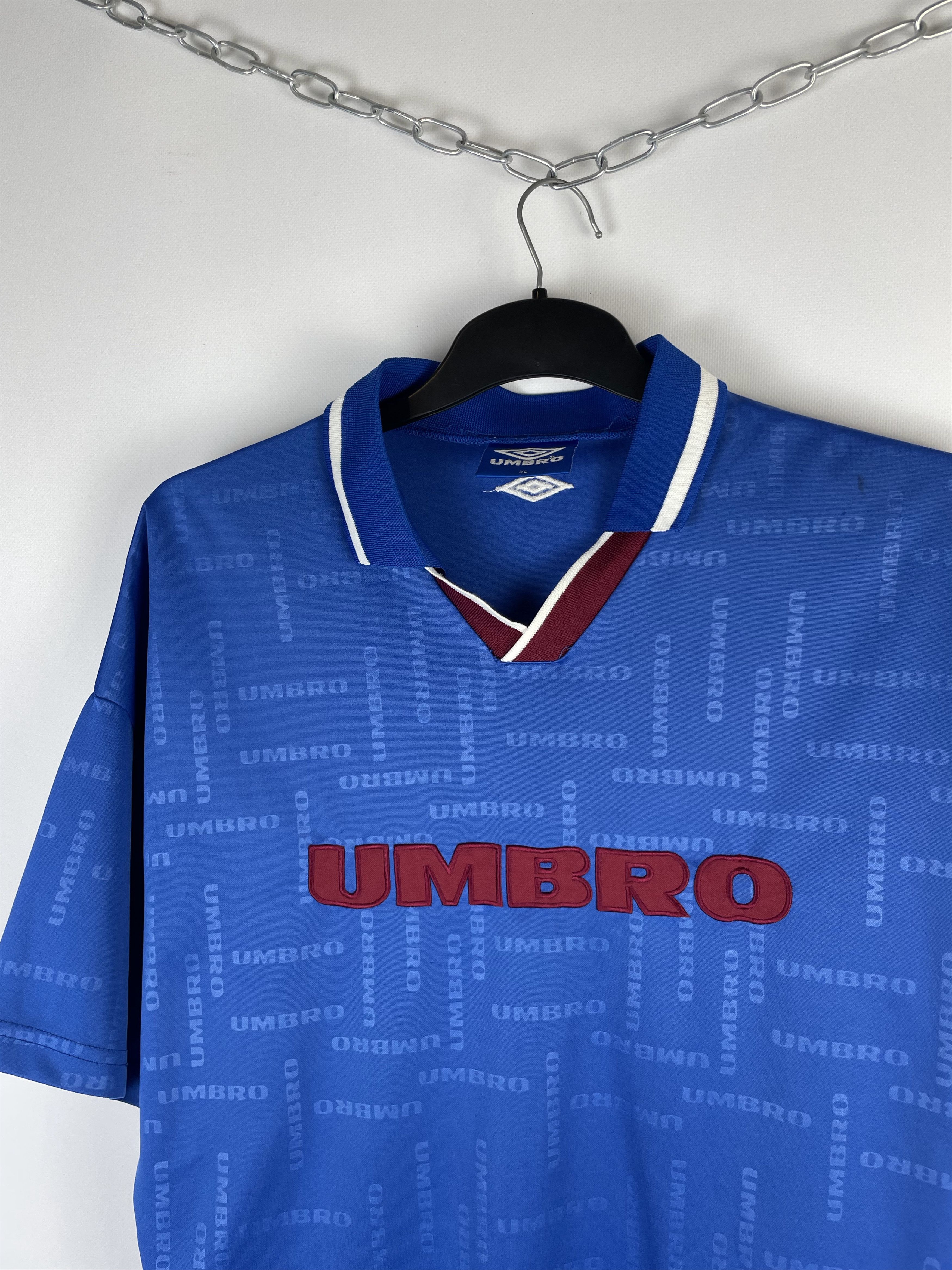 Umbro × Vintage Vintage Umbro Soccer Jerseys Tee Size US XL / EU 56 / 4 - 4 Thumbnail