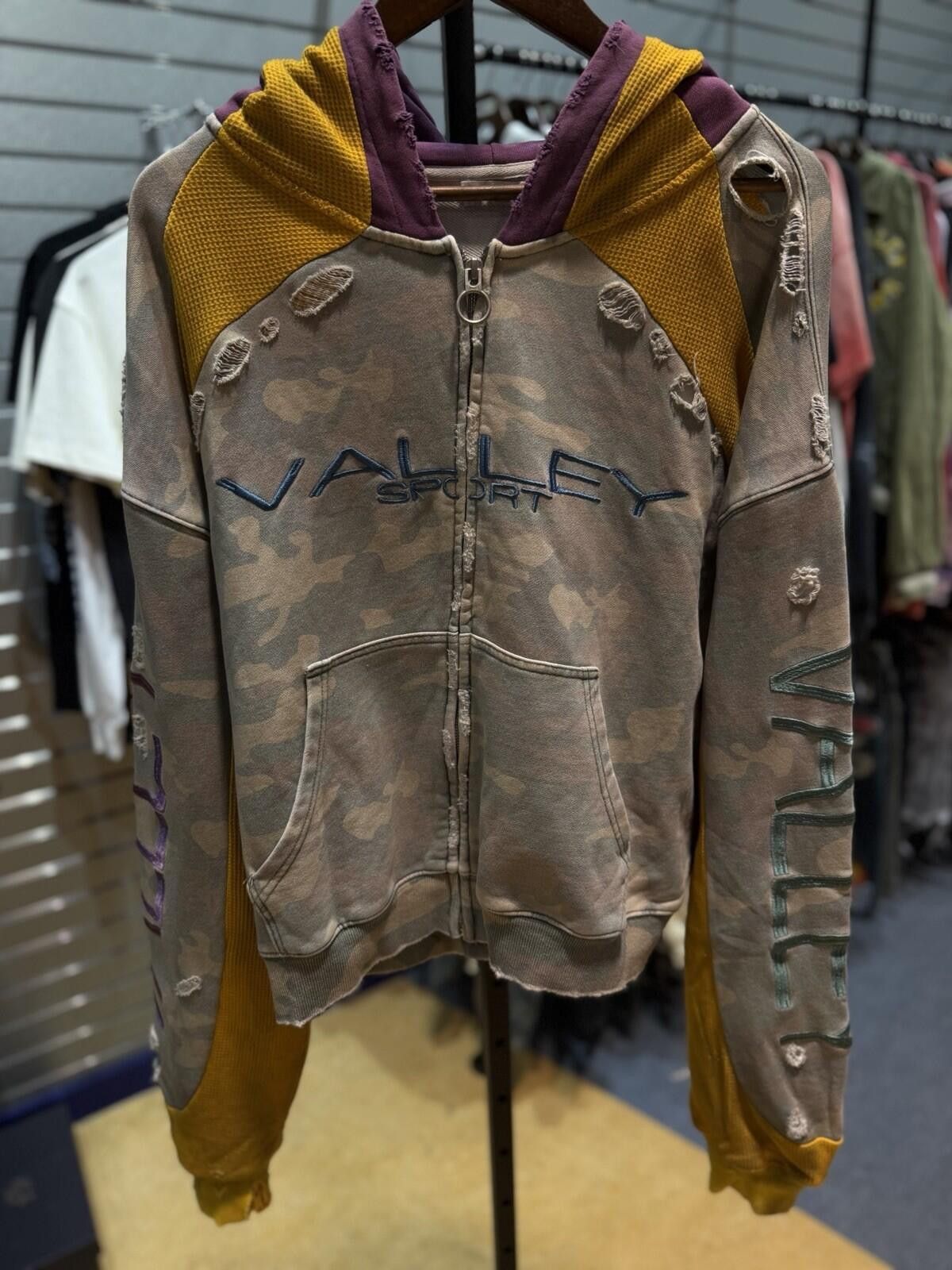 Vale Large - Vale Zip Up Hoodie Authentic Valley New Size US L / EU 52-54 / 3 - 2 Thumbnail