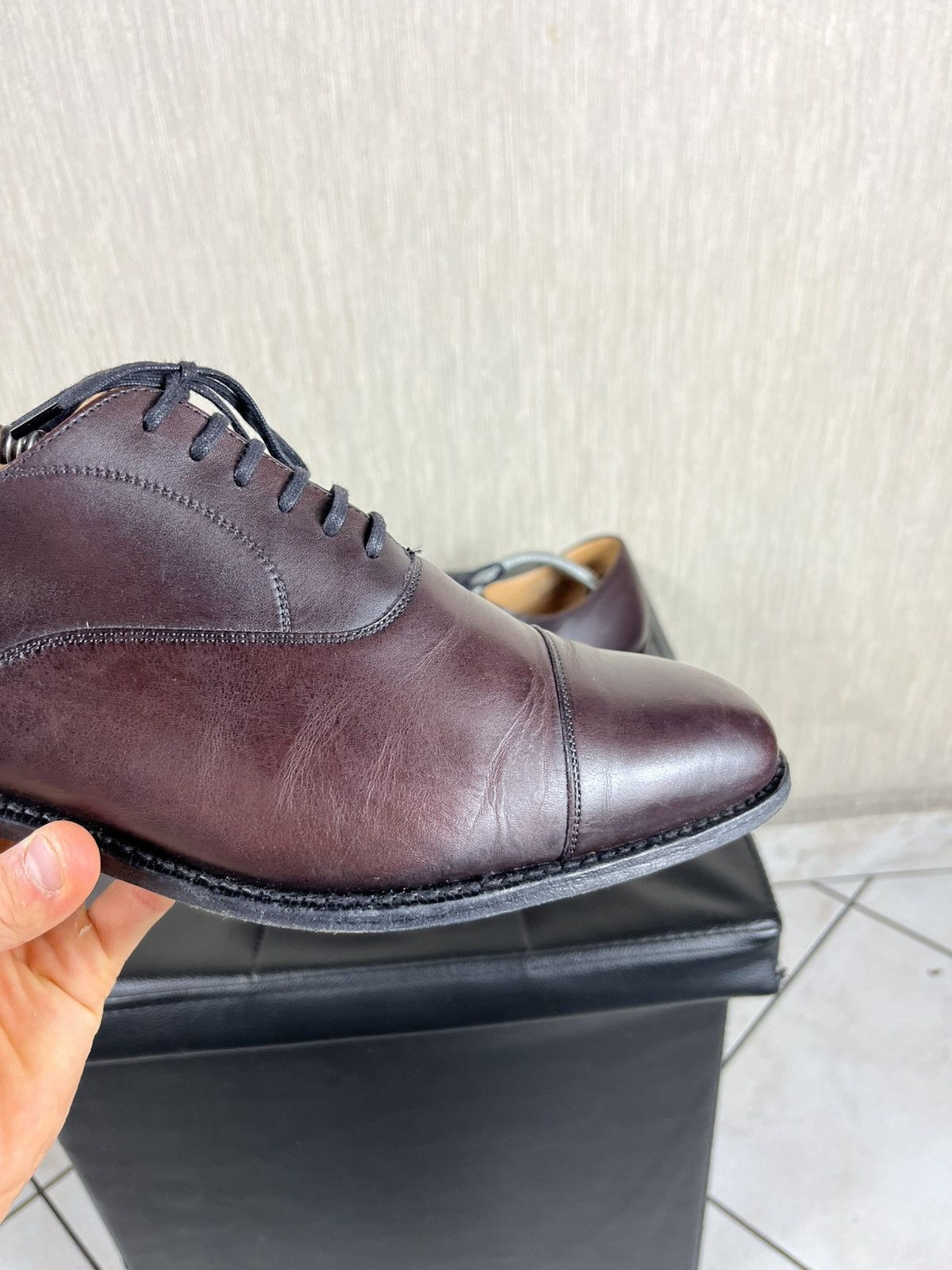 Church's Church’s Kentford classic leather shoes burgundy shade Size US 10 / EU 43 - 4 Thumbnail