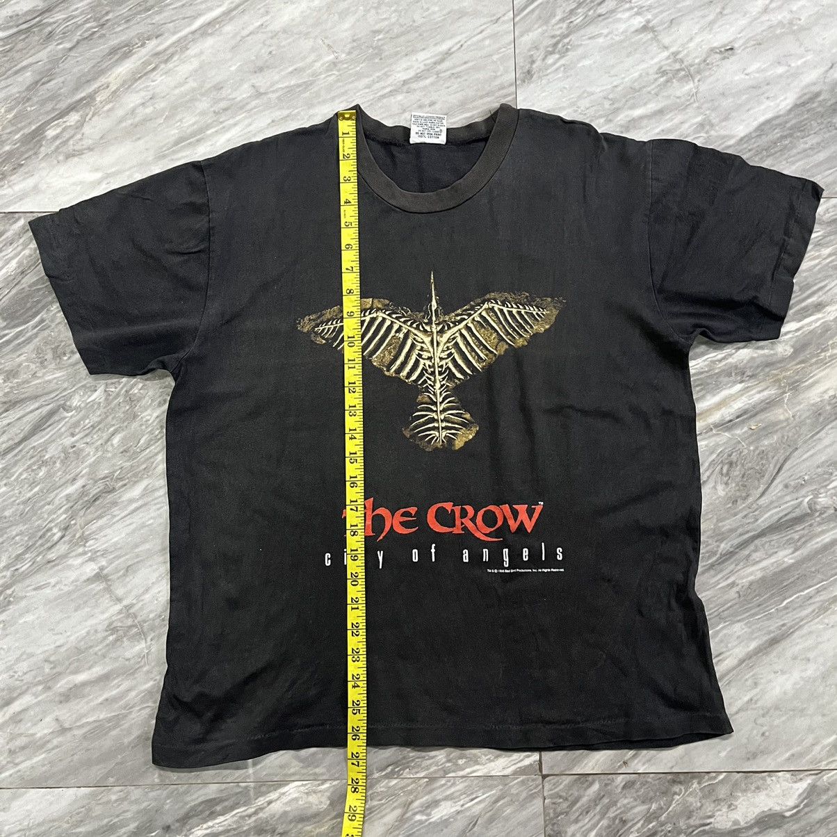 Vintage Vintage Faded 90s The Crow City Of Angles Movie Tee Size US L / EU 52-54 / 3 - 10 Thumbnail