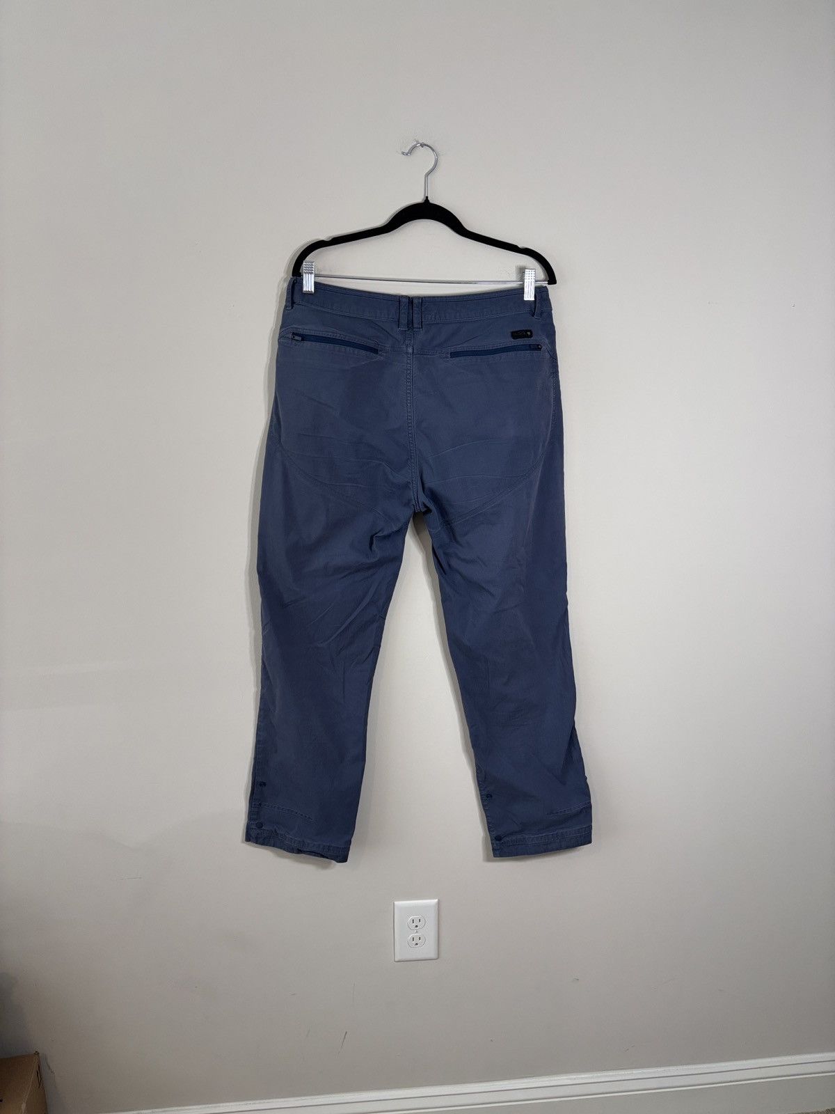 Mountain Hardwear Mountain Hardwear Pants 34x28 Blue Distressed Hiking Size US 34 / EU 50 - 4 Thumbnail