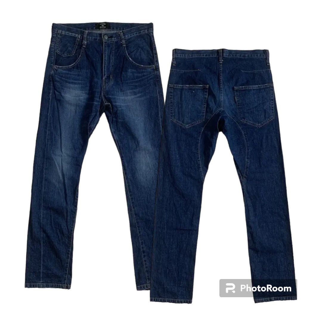 image of Avant Garde x Cabane De Zucca Steals Cabane Dezucca By Issey Miyake Jeans Redline Size M in Blue