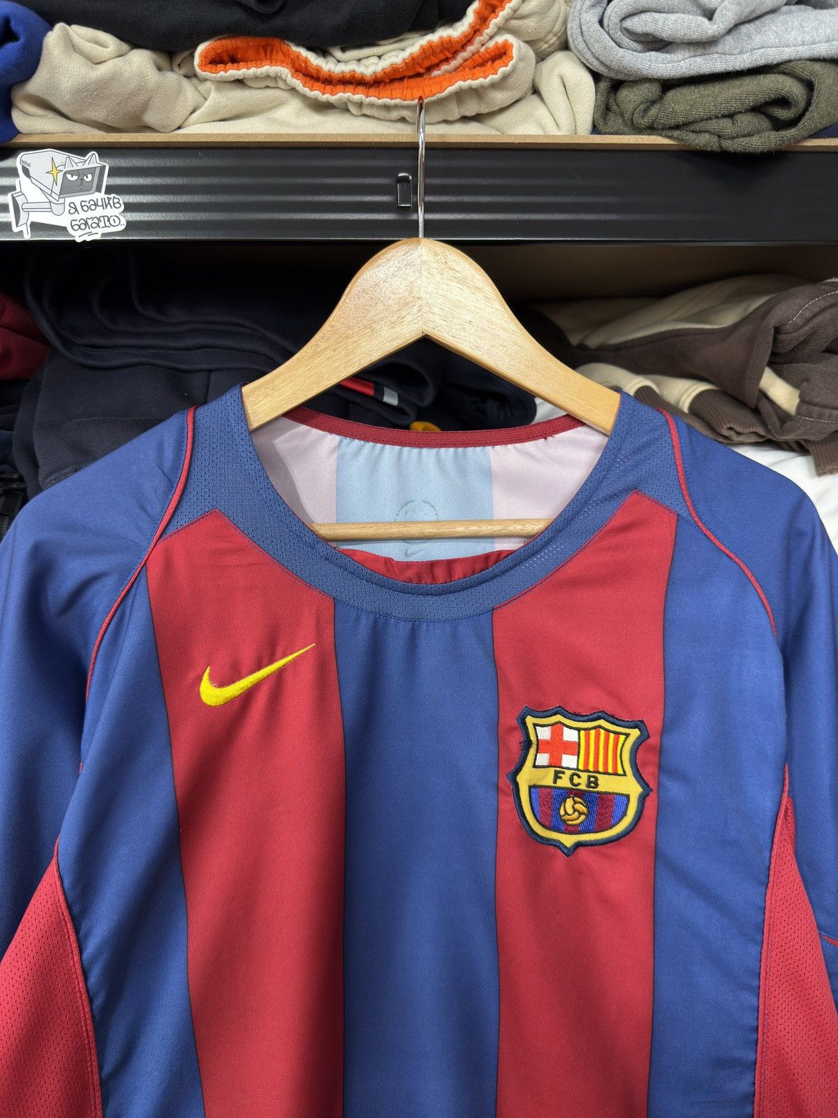 Nike VTG NIKE FC BARCELONA 2004/2005 HOME FOOTBALL SHIRT JERSEY Size US XL / EU 56 / 4 - 18 Thumbnail