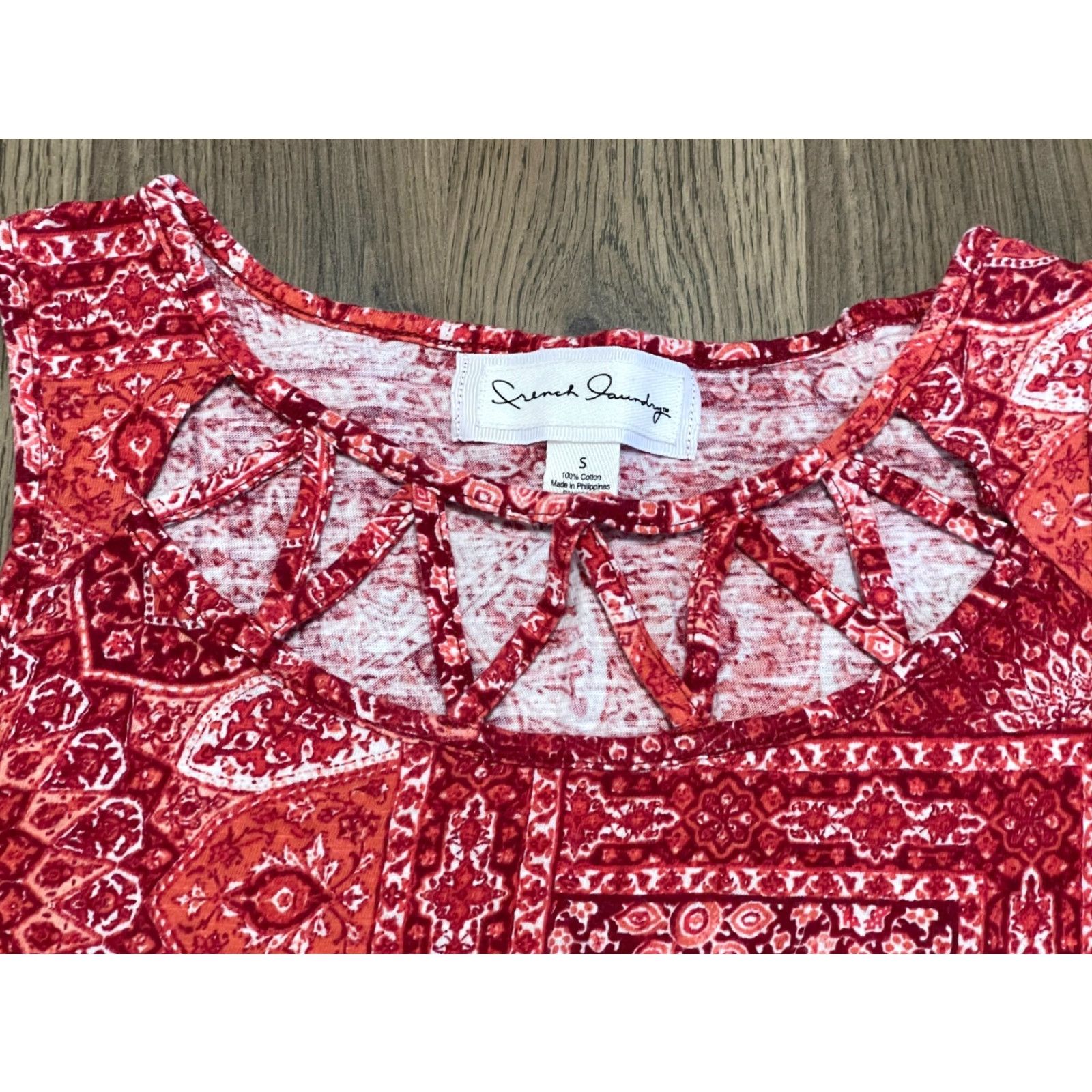 Vintage French Laundry Tank Shirt Women's Small White Red Floral Open Neckline Casual Size S / US 4 / IT 40 - 3 Thumbnail