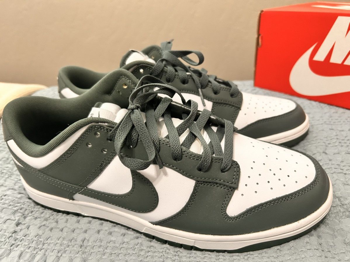 Nike Brand new Nike dunks Size US 11 / EU 44 - 1 Thumbnail