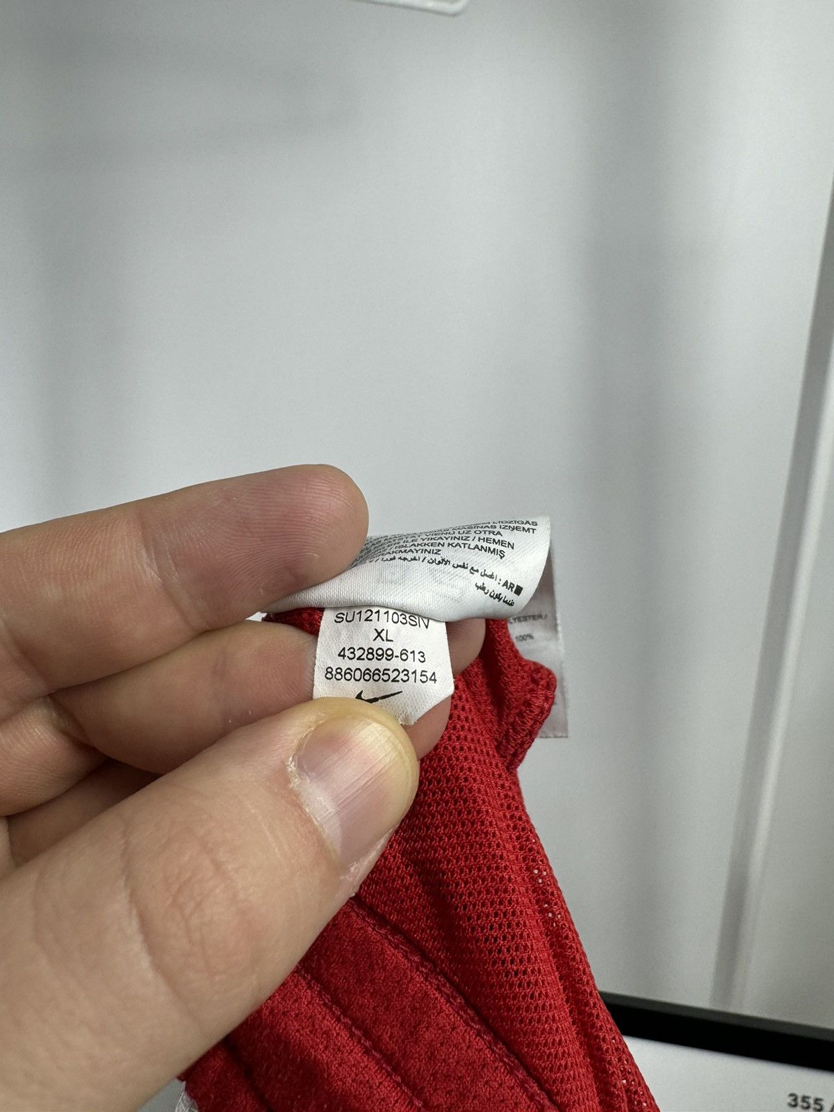 Nike Rare Nike Shorts Size US 36 / EU 52 - 9 Thumbnail