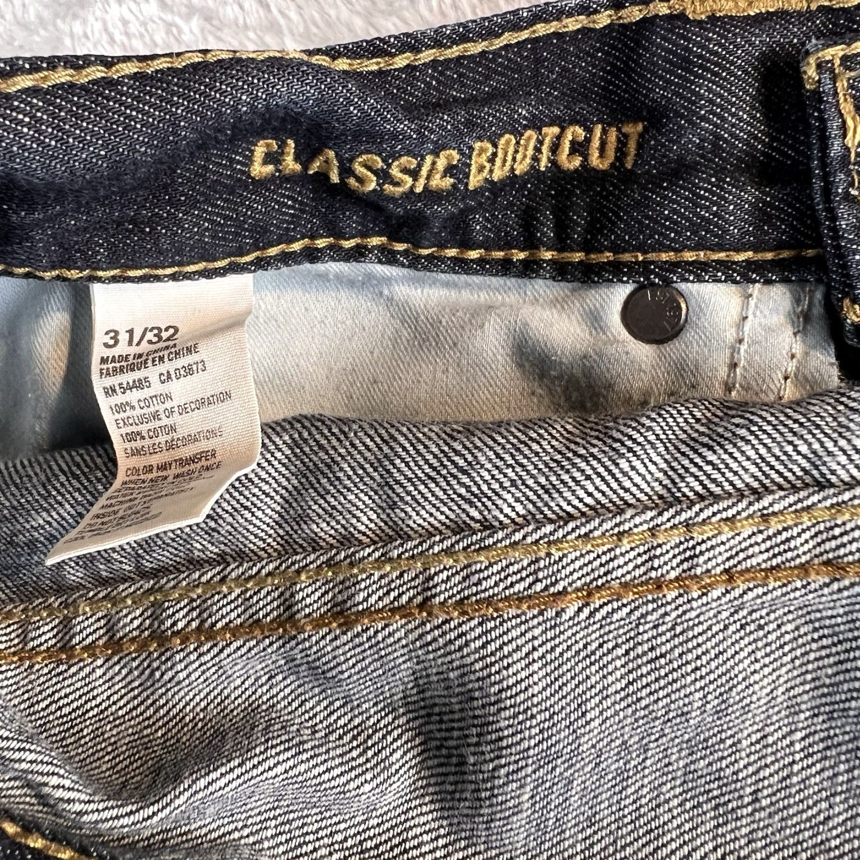 American Eagle Outfitters VINTAGE? No. Size US 31 - 5 Thumbnail