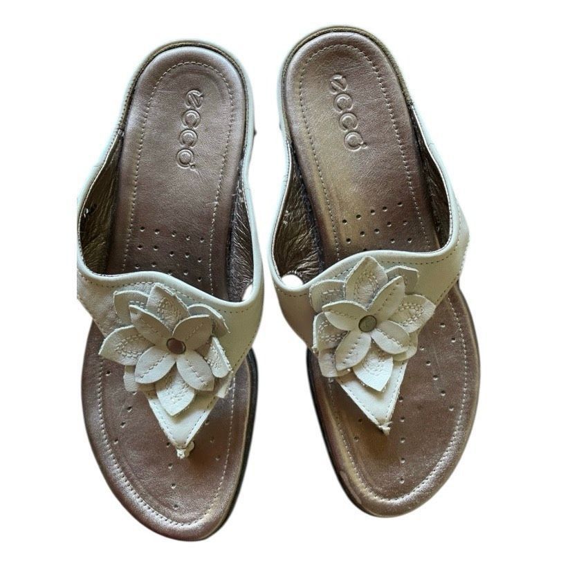 Ecco ECCO Leather Flower Sandals Women’s Size 39 (US 8.5) – White Size US 8.5 / IT 38.5 - 2 Thumbnail